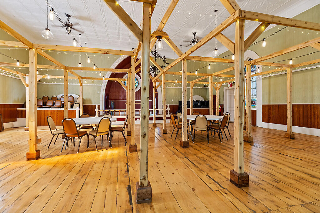 83 Main Street, Phillips, ME, 04966