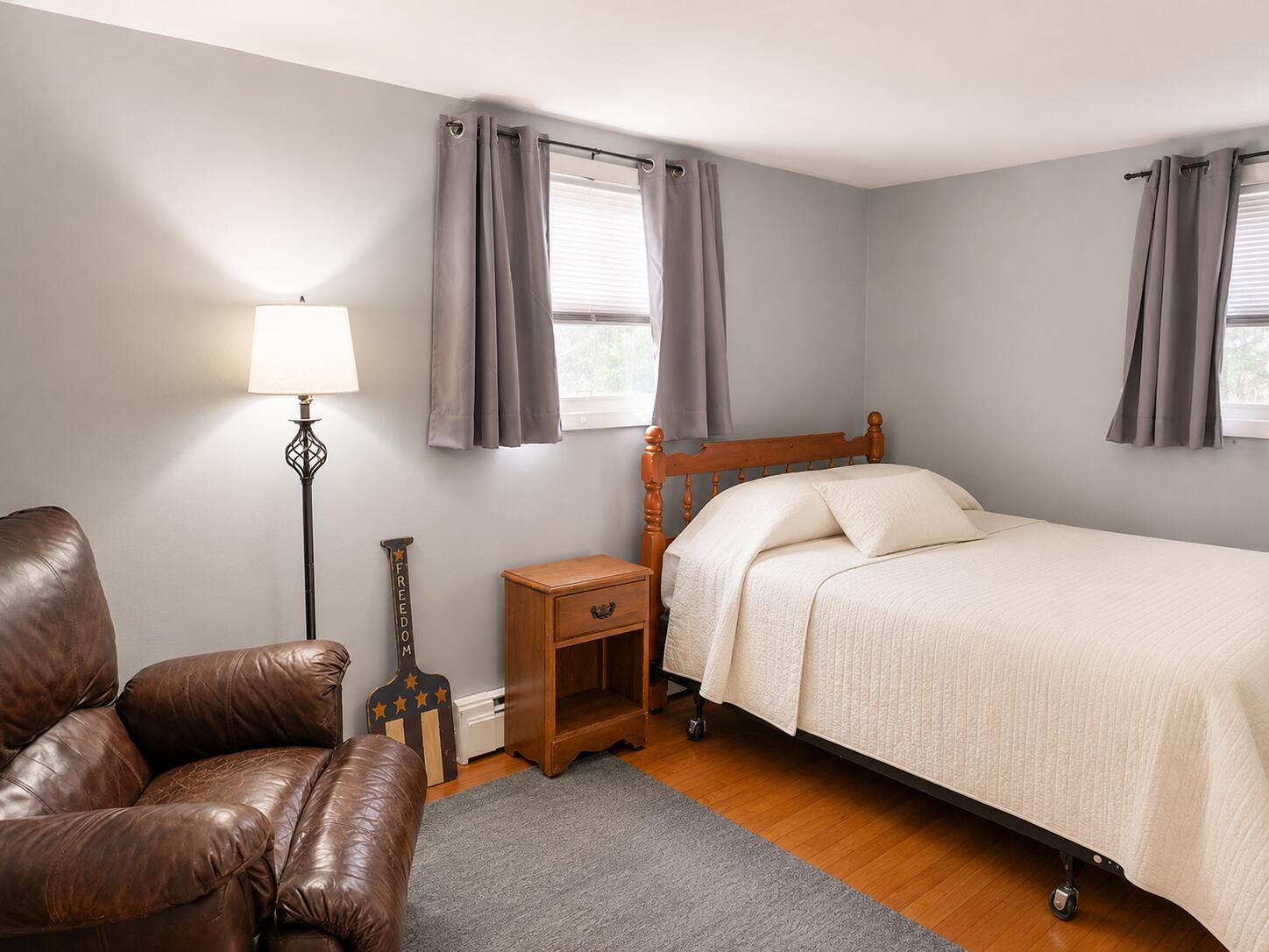 32 Lawn Avenue, Gorham, ME, 04038