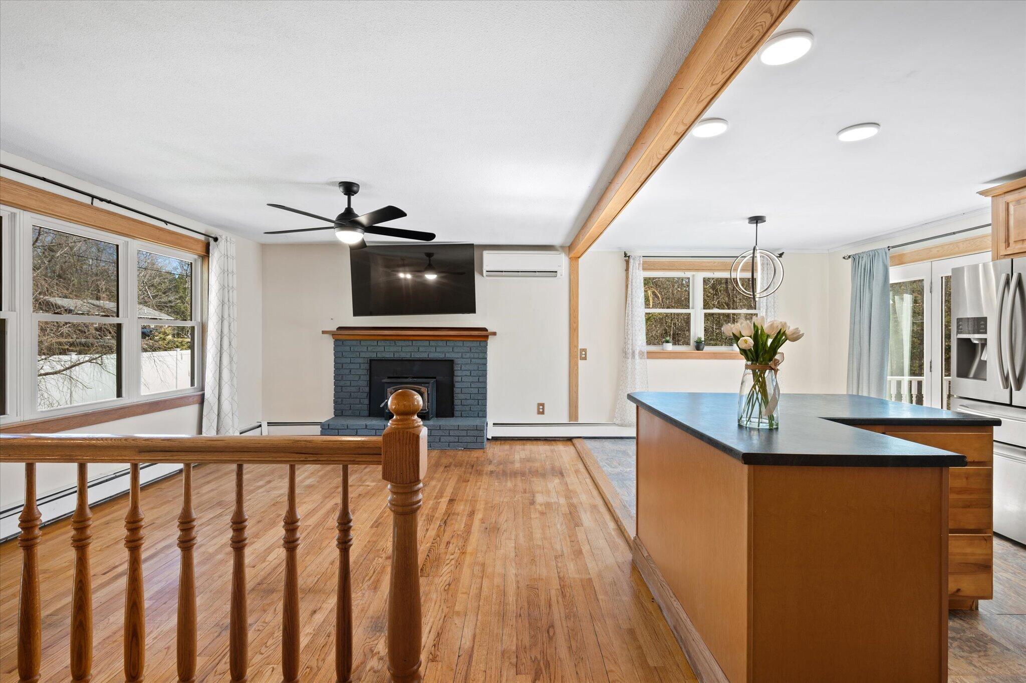 32 Charles Drive, Holden, ME, 04429