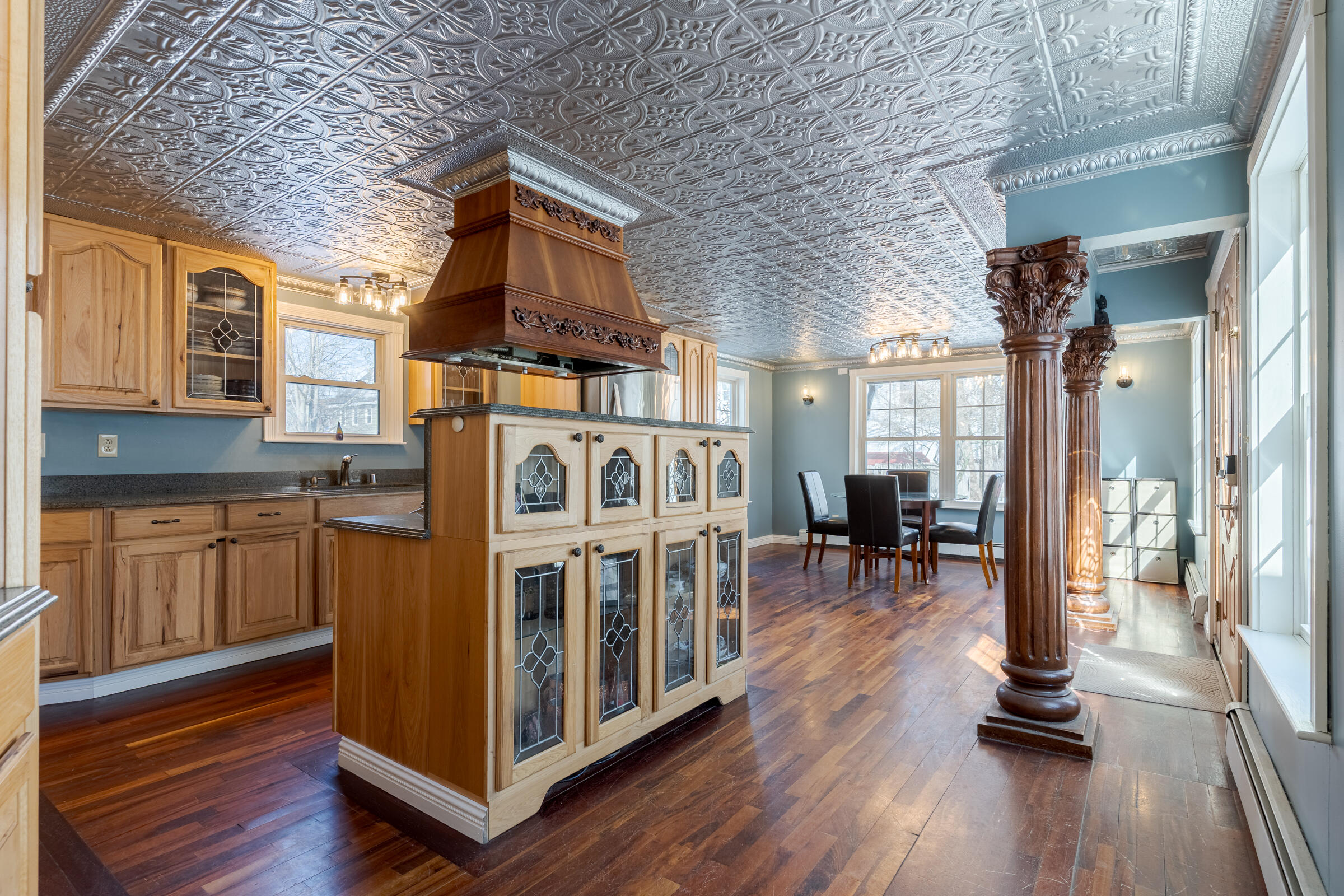 8 Park Avenue, Saco, ME, 04072