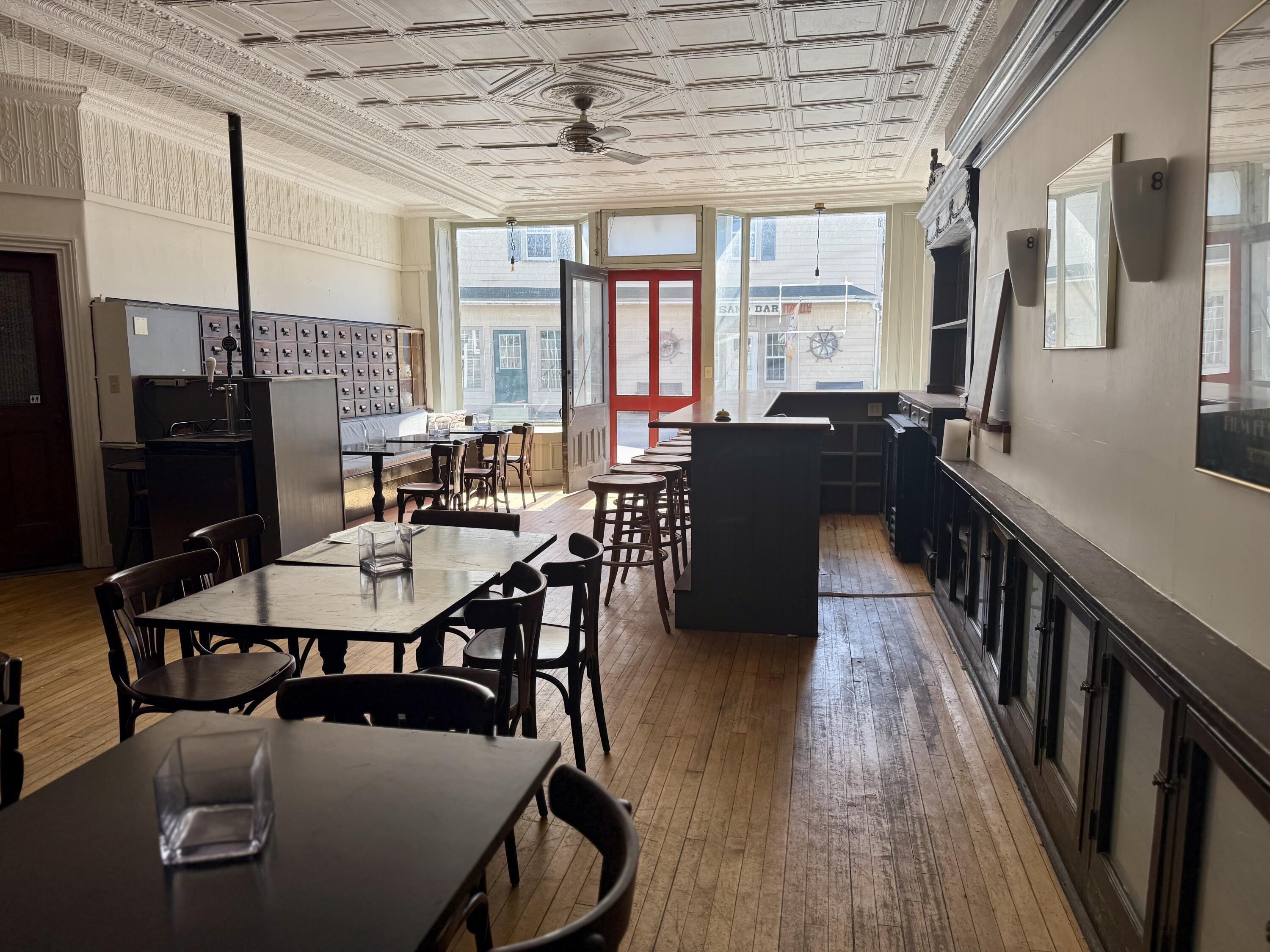 64 Main Street, Vinalhaven, ME, 04863