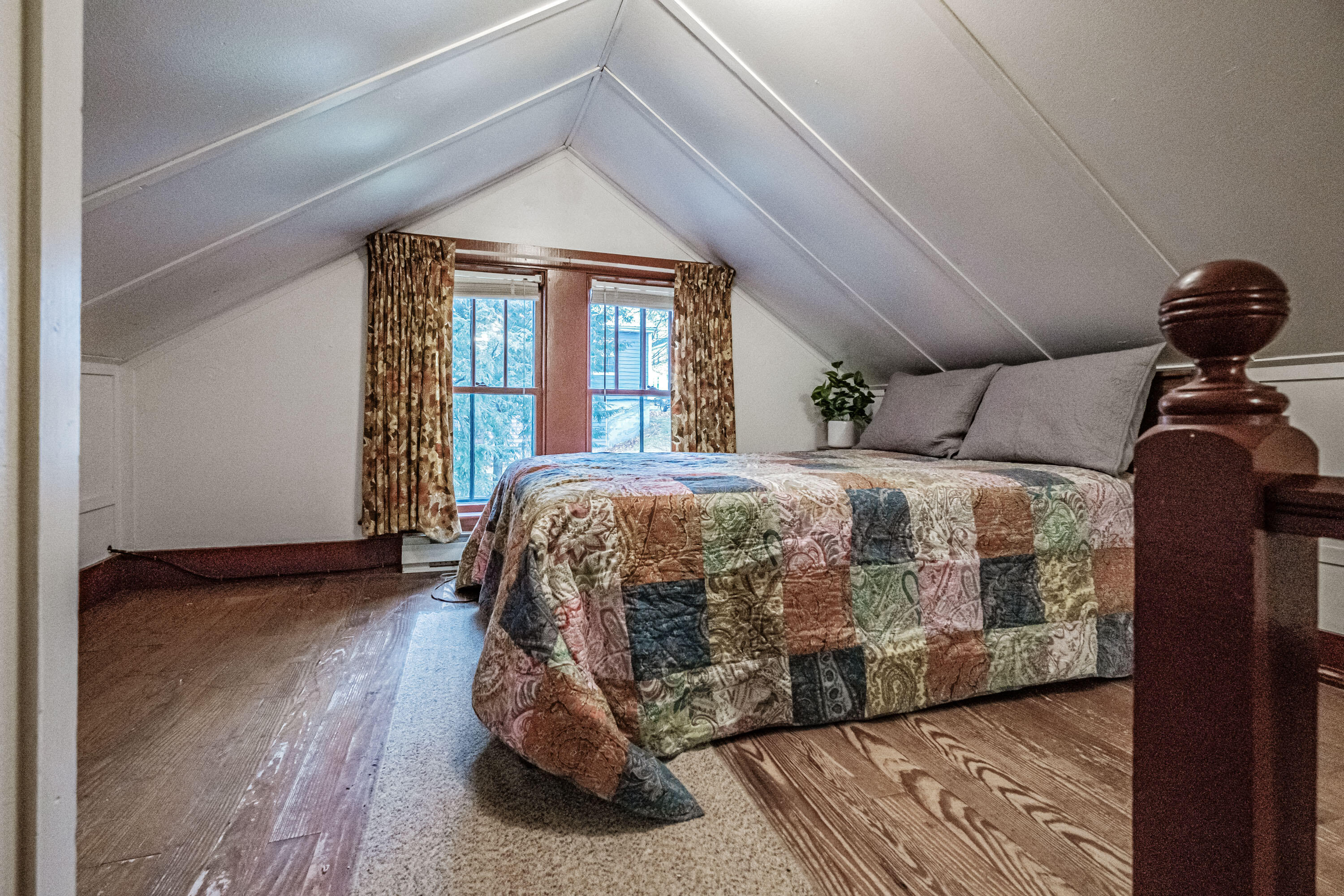 424 Pine Street, Rumford, ME, 04276-2121