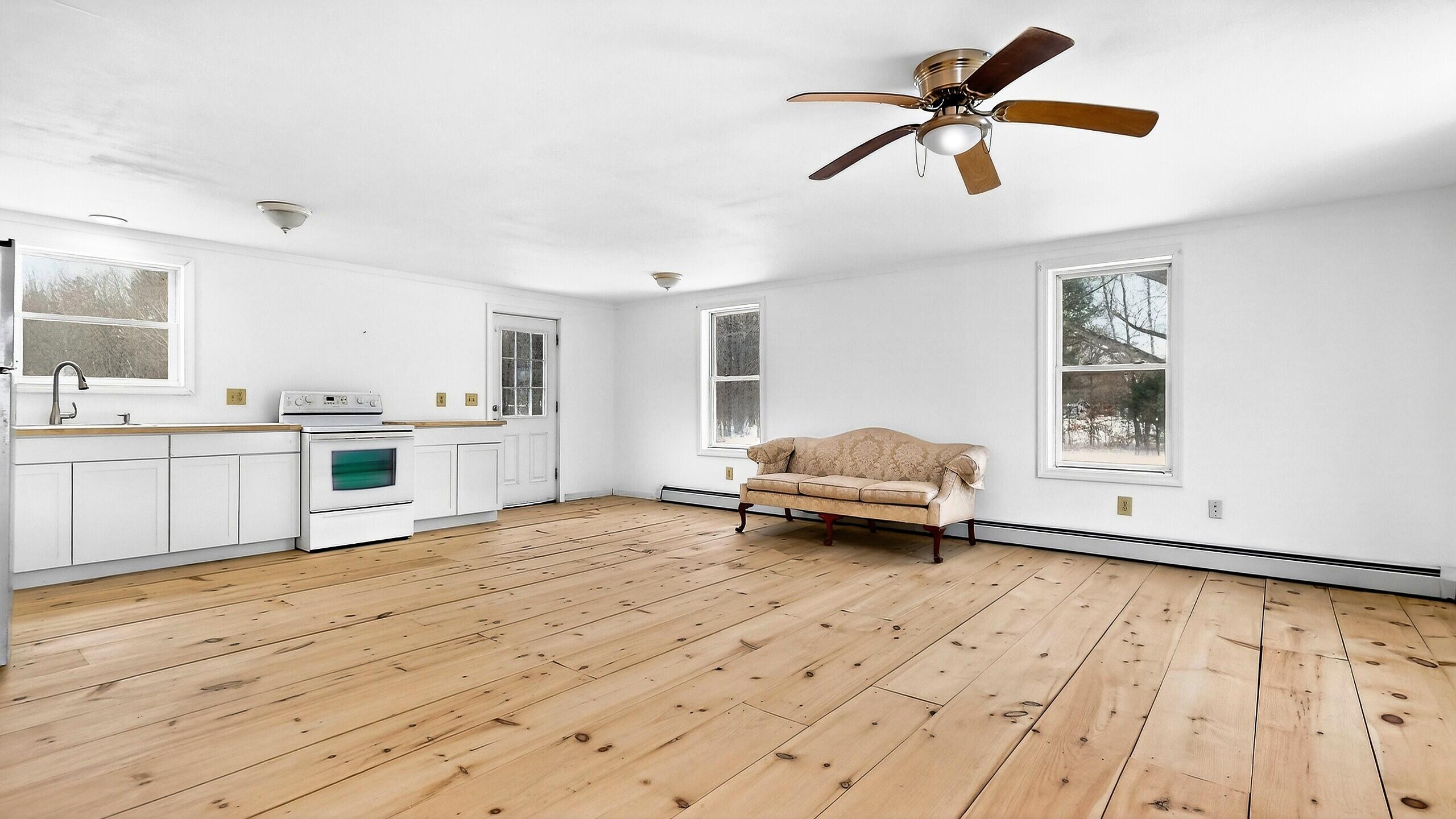 69 Old Orchard Road, Buxton, ME, 04093