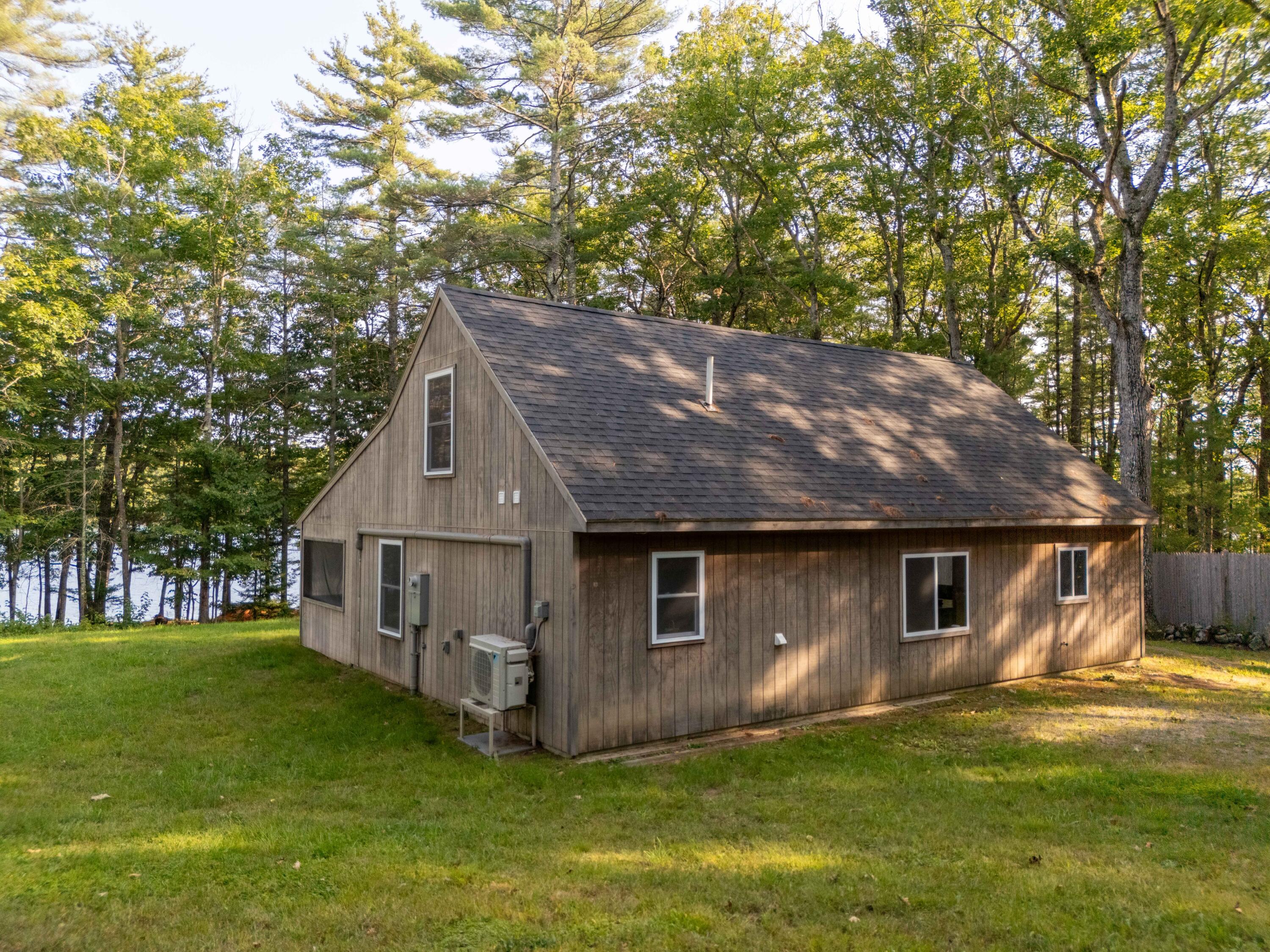 320 Hinks Rd-47