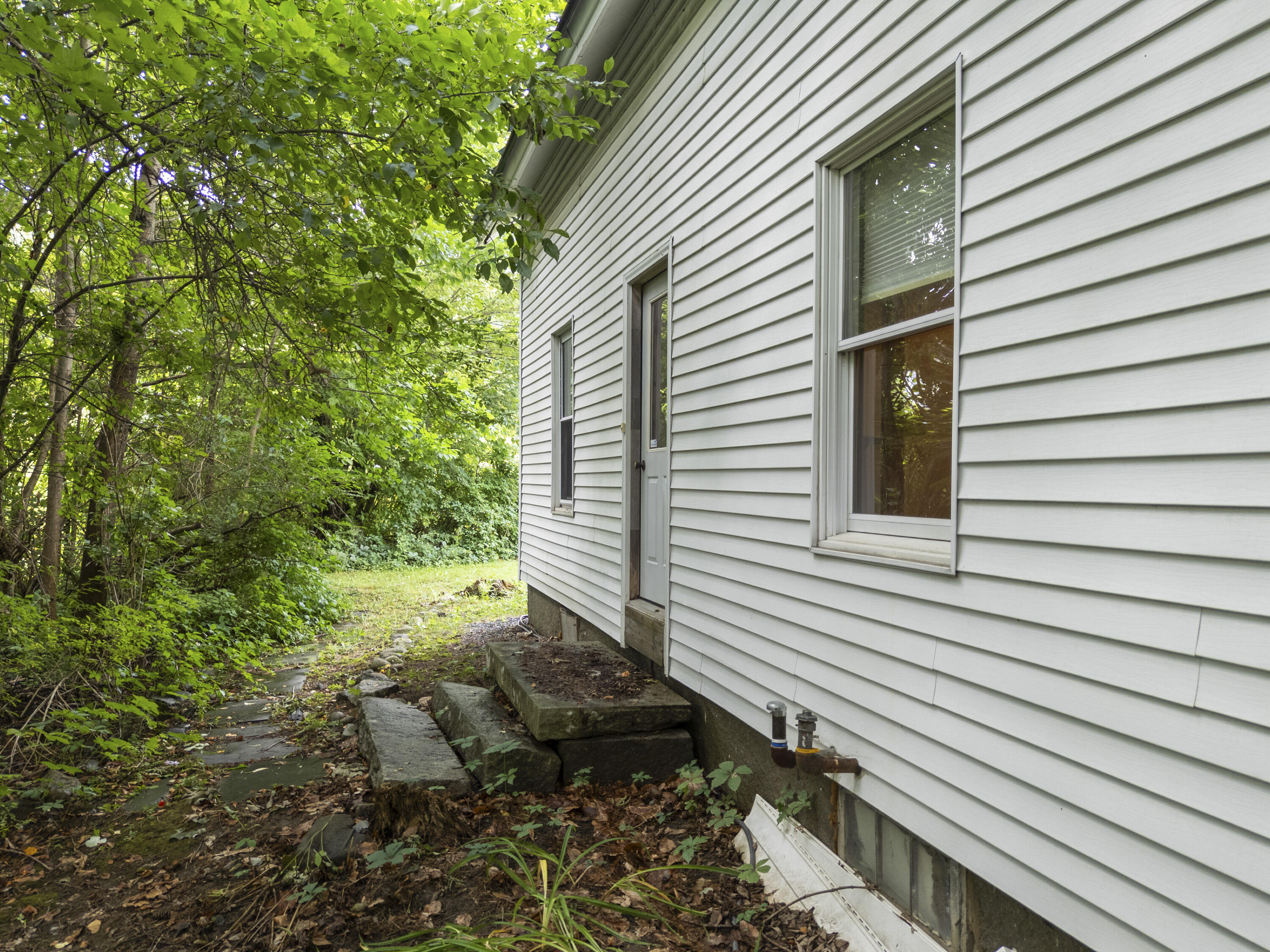 3 Leighton Rd_148