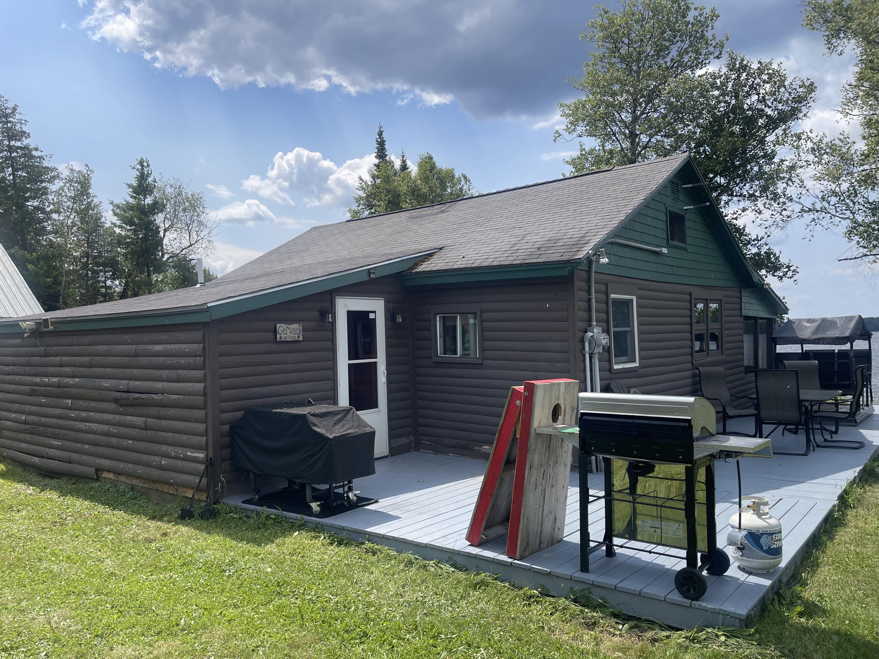 20 E Dyer Street, Skowhegan, ME, 04976