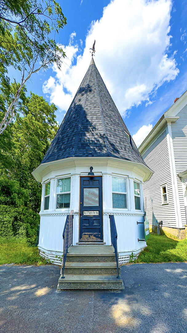 679 Roosevelt Trail, Naples, ME, 04055