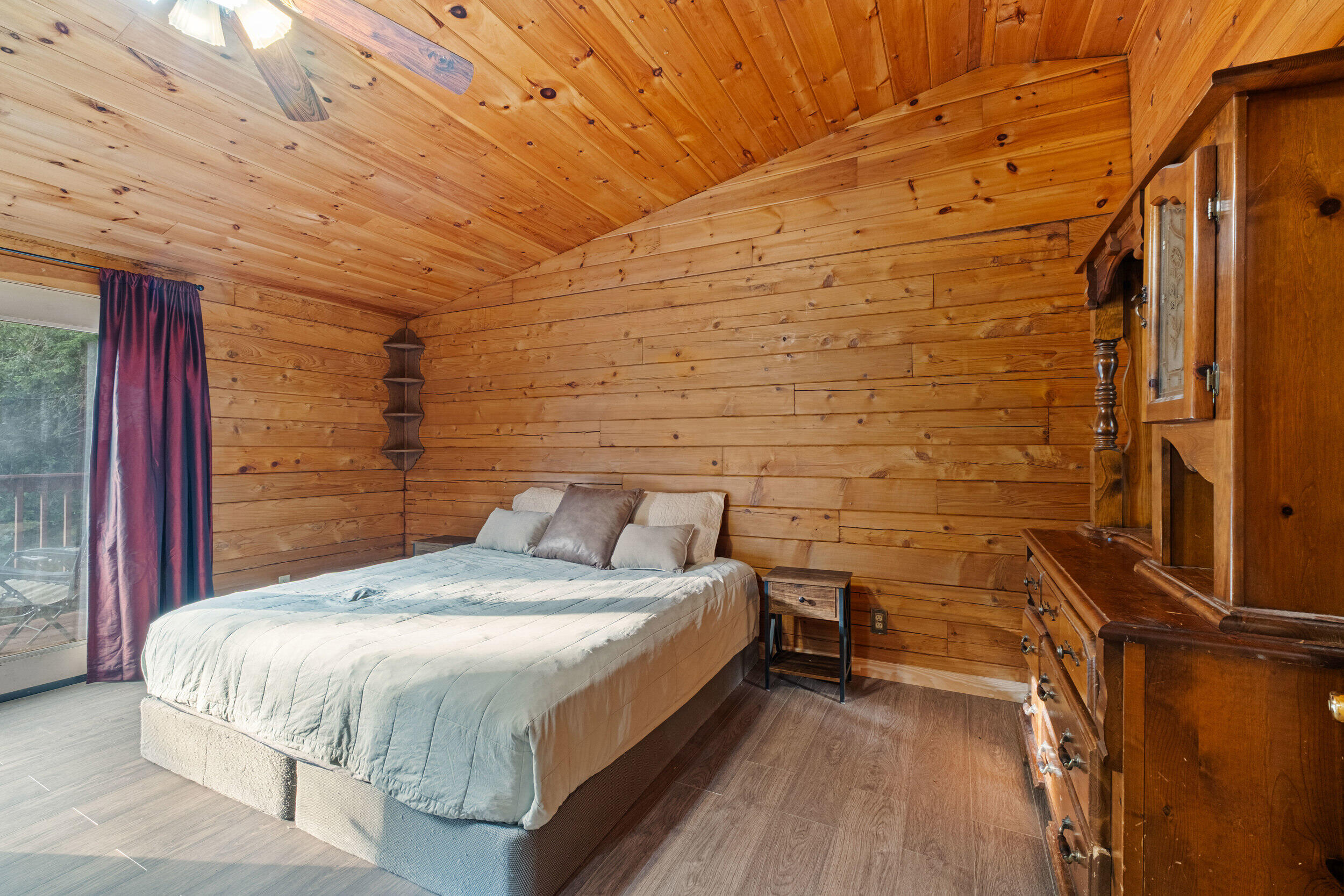 24 Stone House Court, Whitefield, ME, 04353