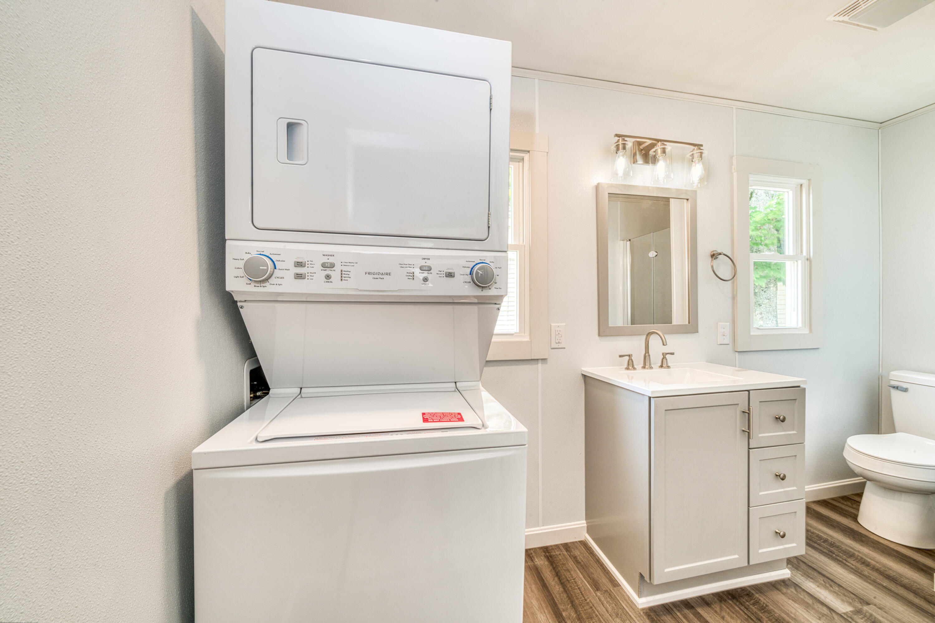 47 Main Road N, Hampden, ME, 04444