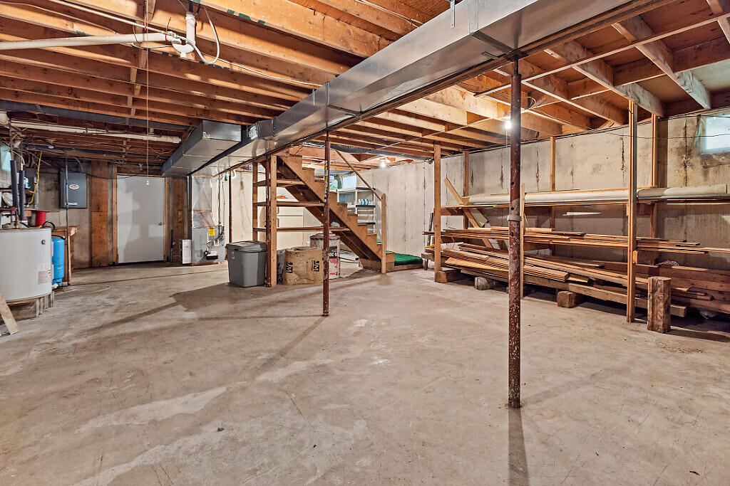 11 Woods Road, Dallas Plt, ME, 04970