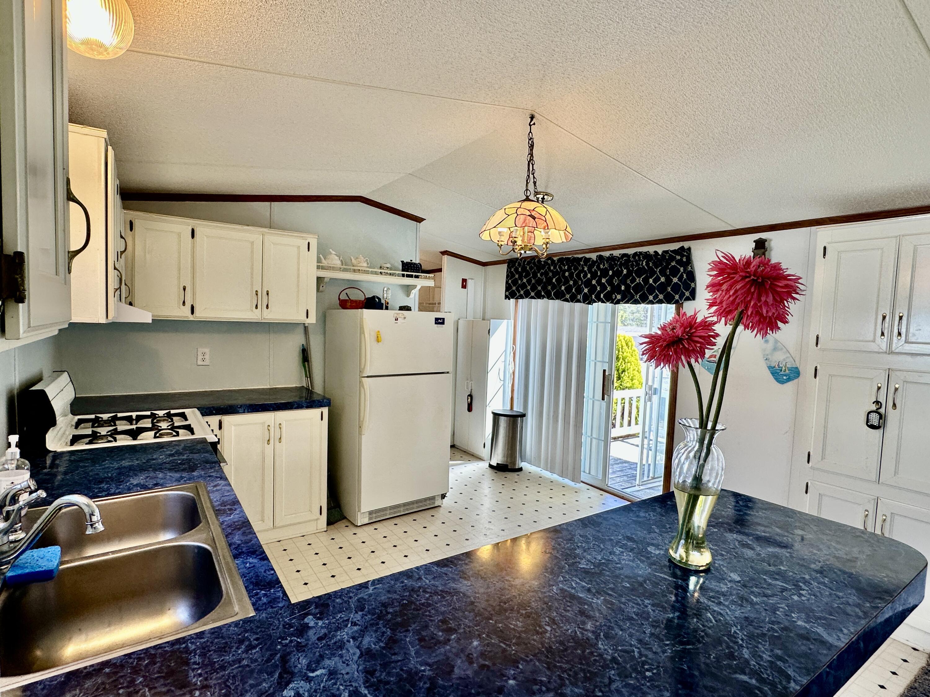68 Poplar Park Drive, Wells, ME, 04090