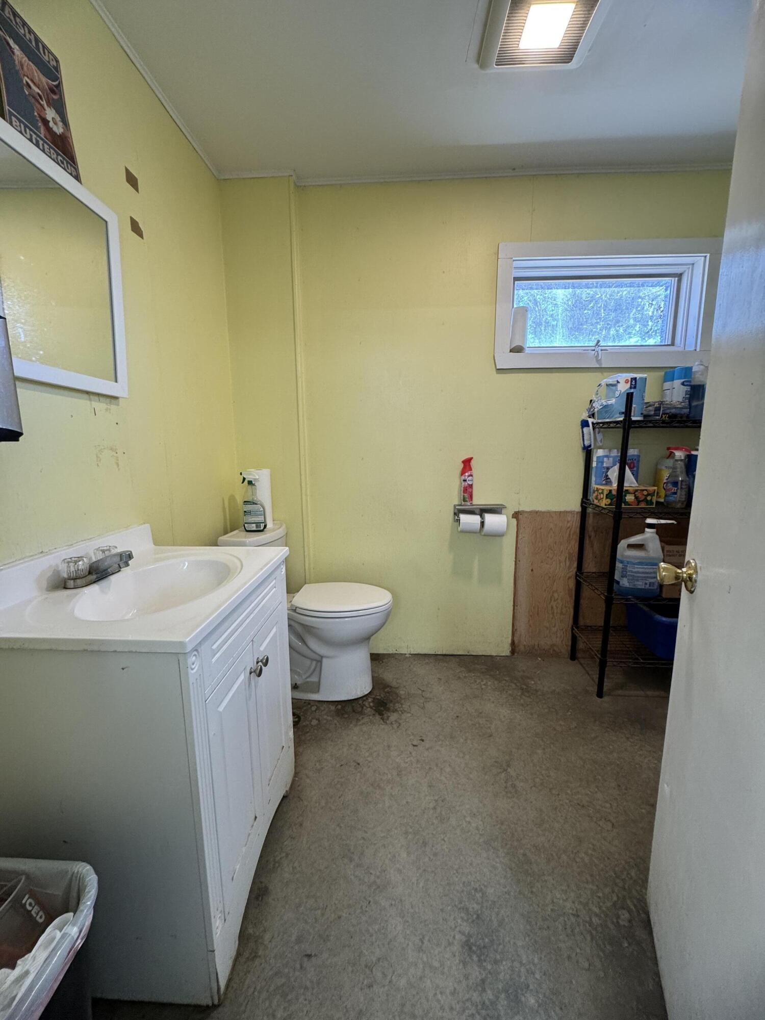 1225 W Main Street, Dover-foxcroft, ME, 04426