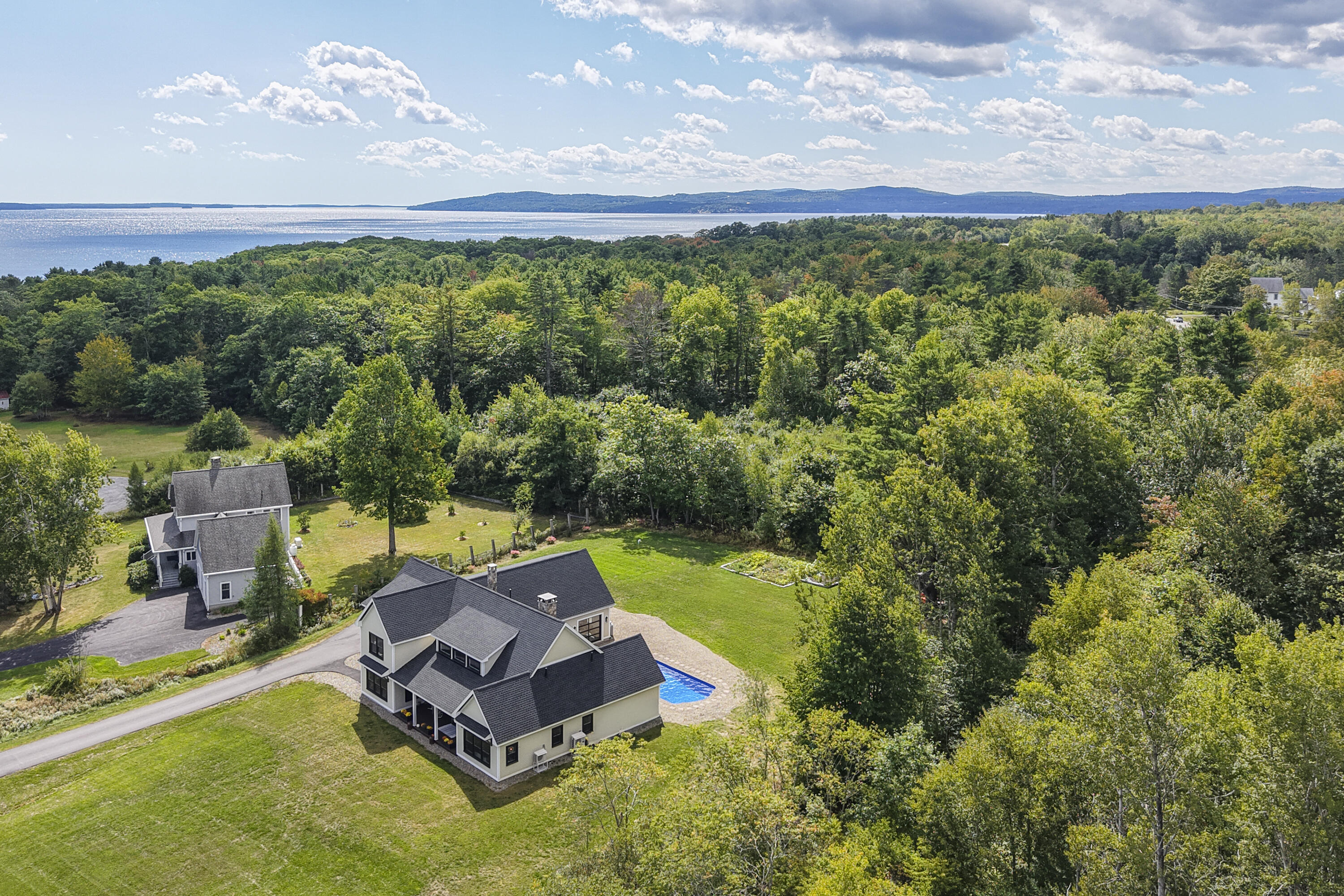 Photo of 12 Banks Terrace Searsport ME 04974