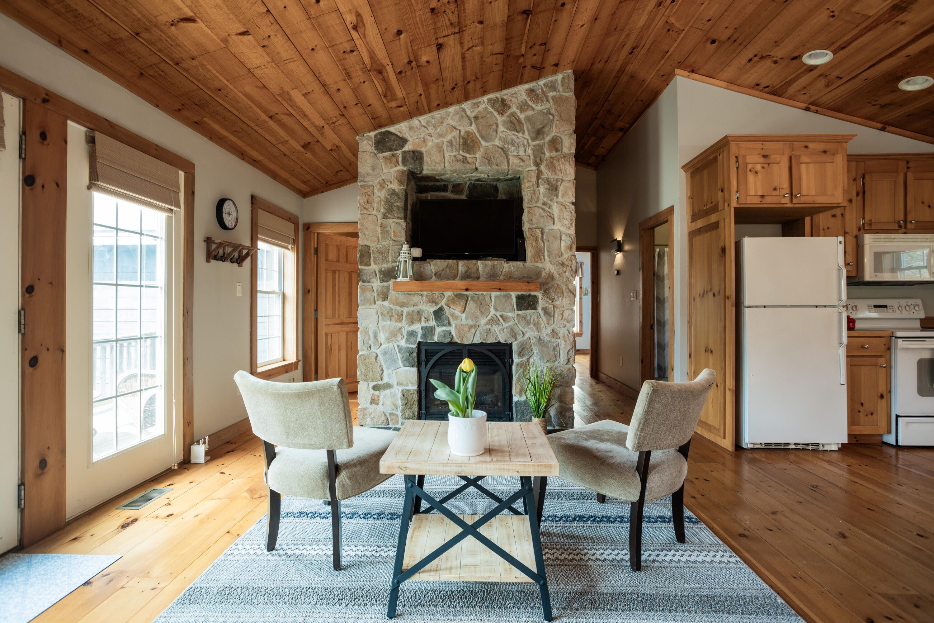 16 Fort Hill Ext Avenue, York, ME, 03909