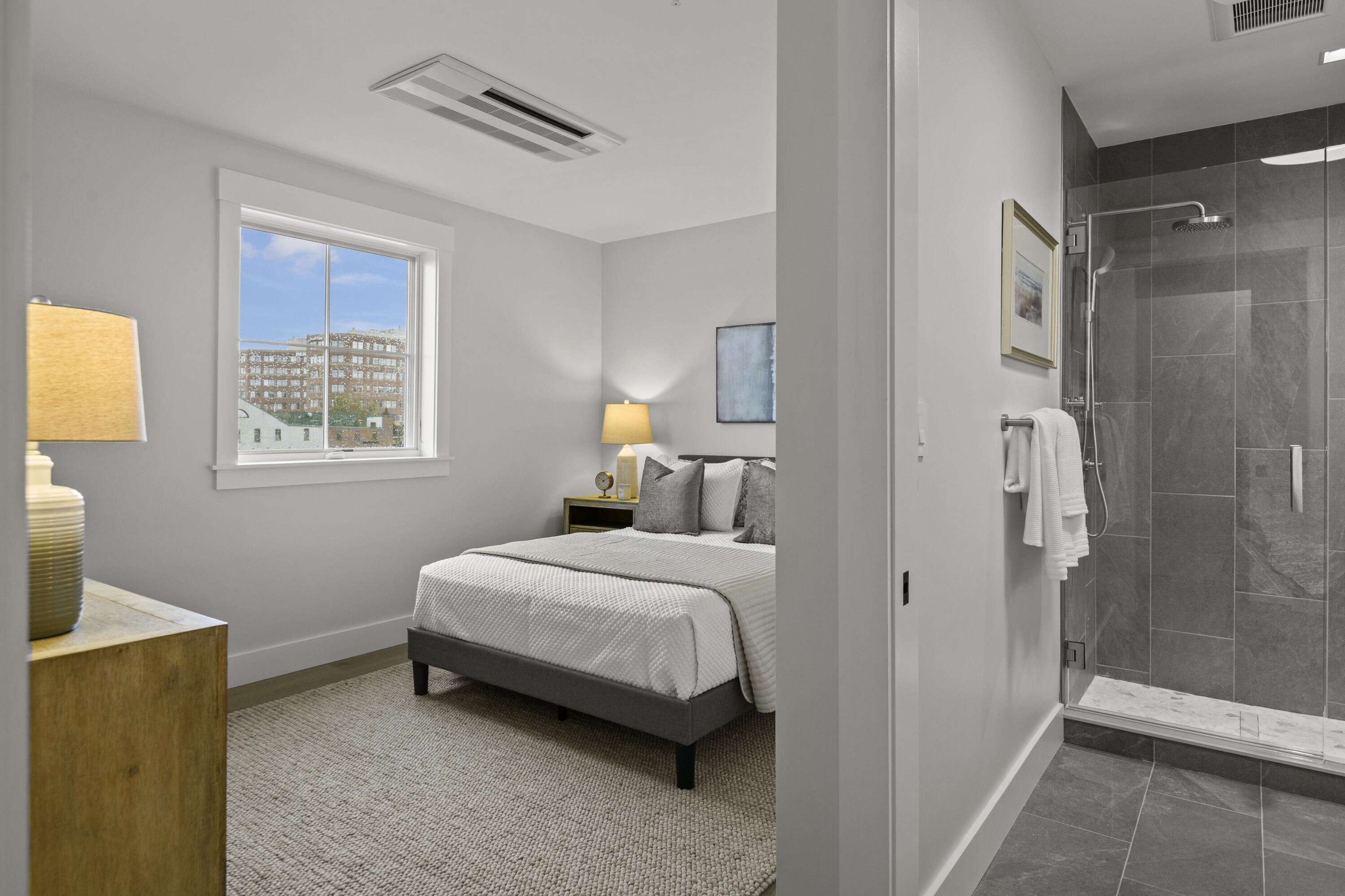 2 India Street UNIT 4, Portland, ME, 04101