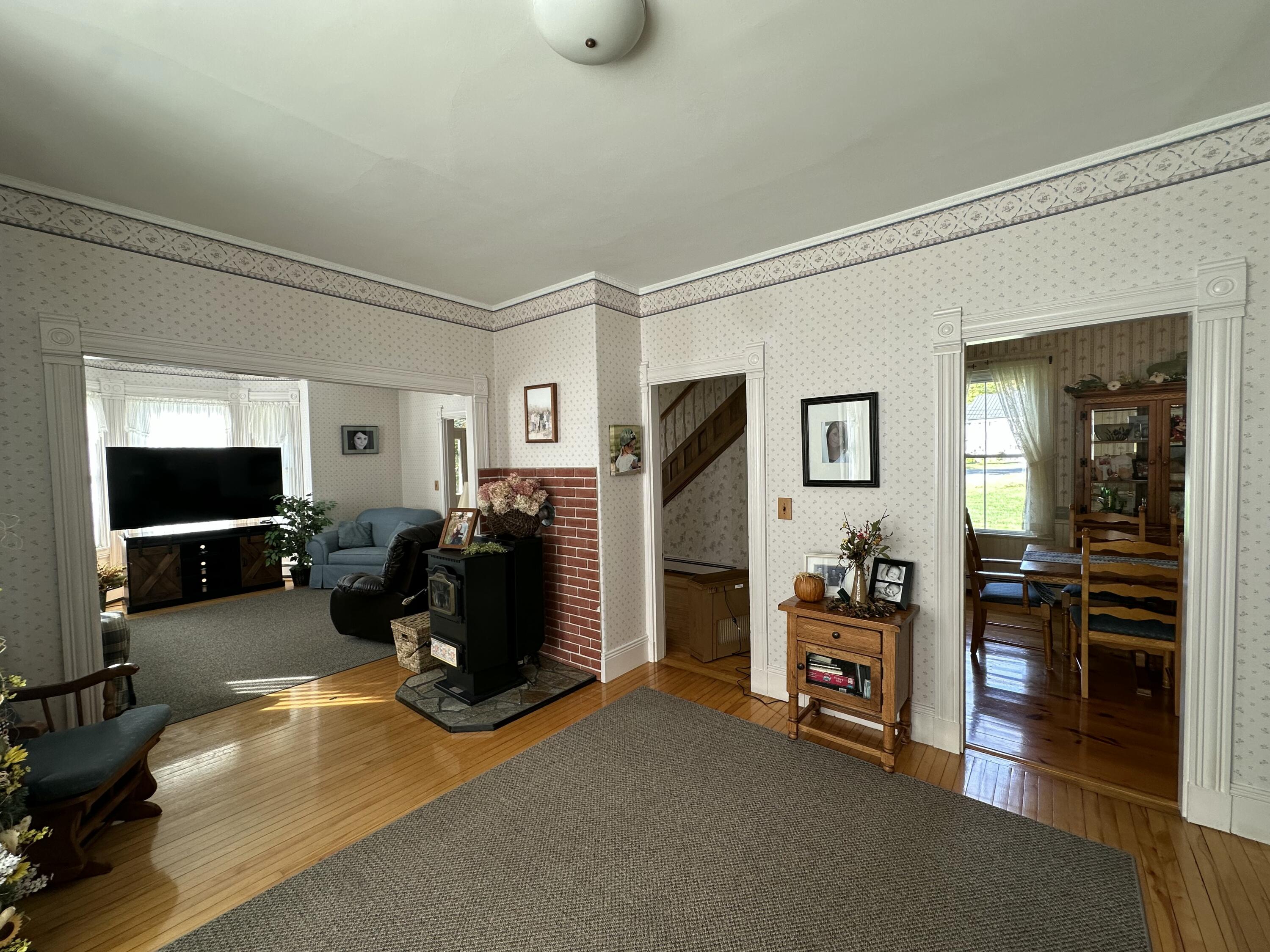 9 Charles Street, Houlton, ME, 04730