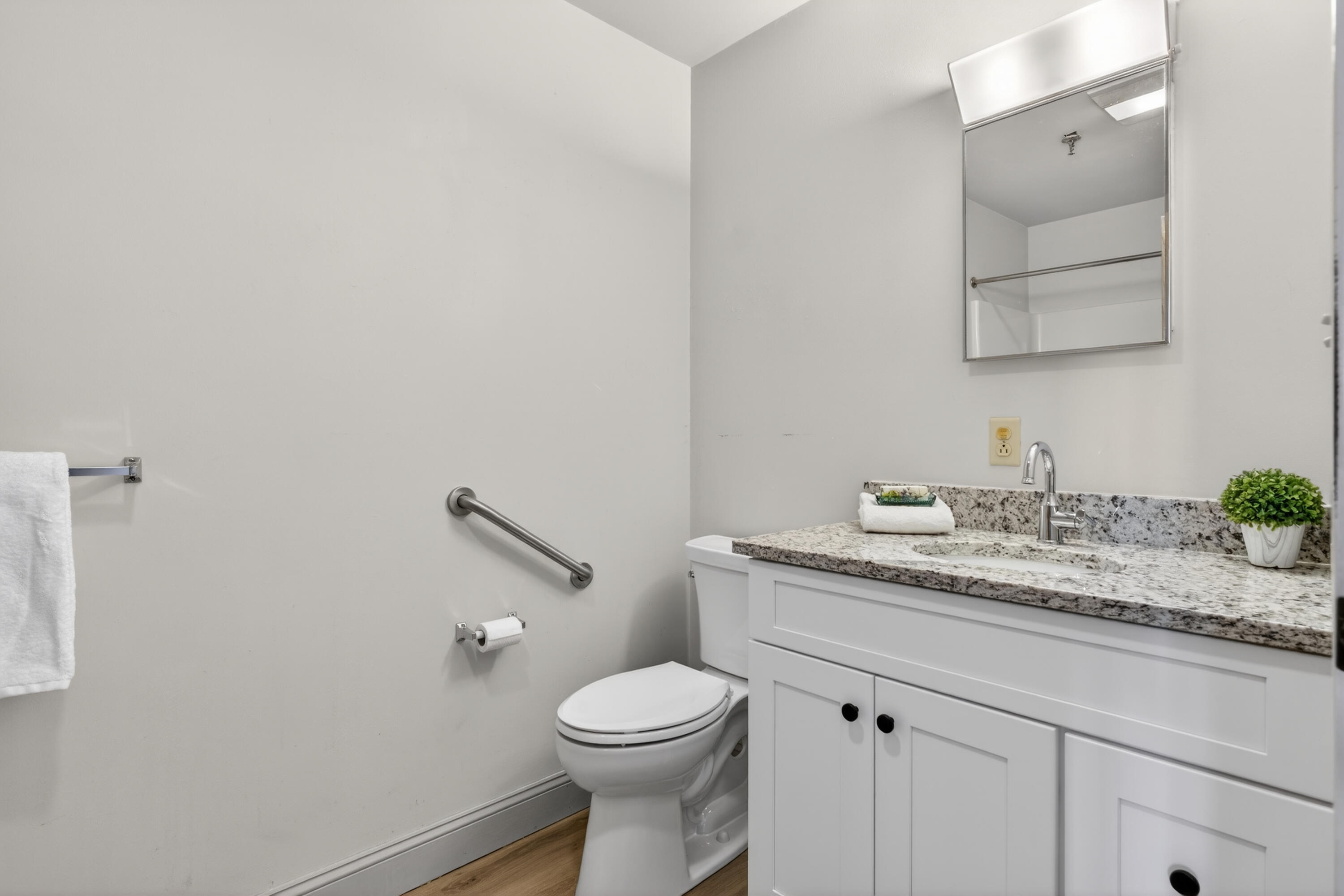 1 Saco Island Terrace UNIT 331, Saco, ME, 04072