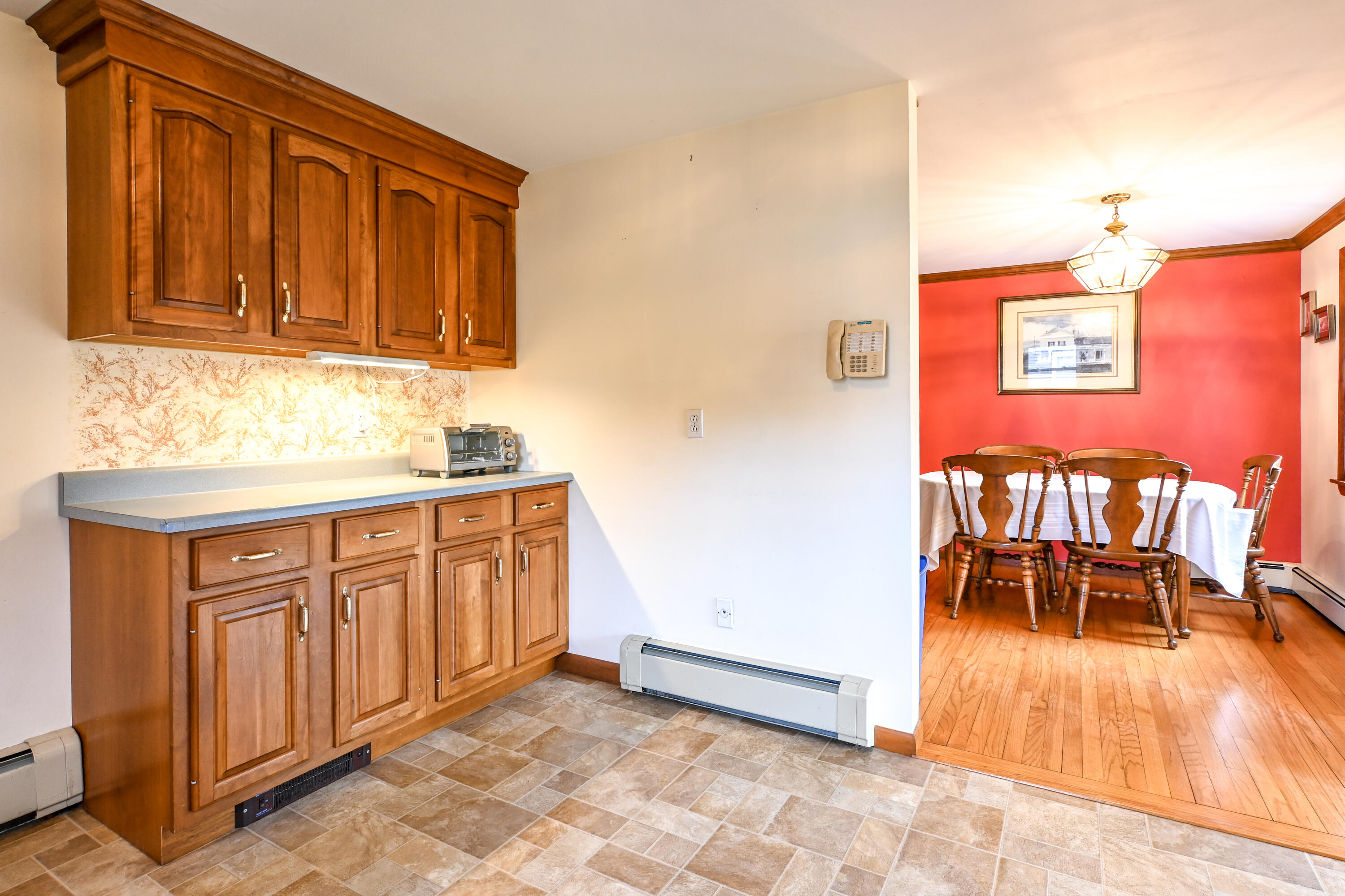 31 Vernon Road, Cape Elizabeth, ME, 04107