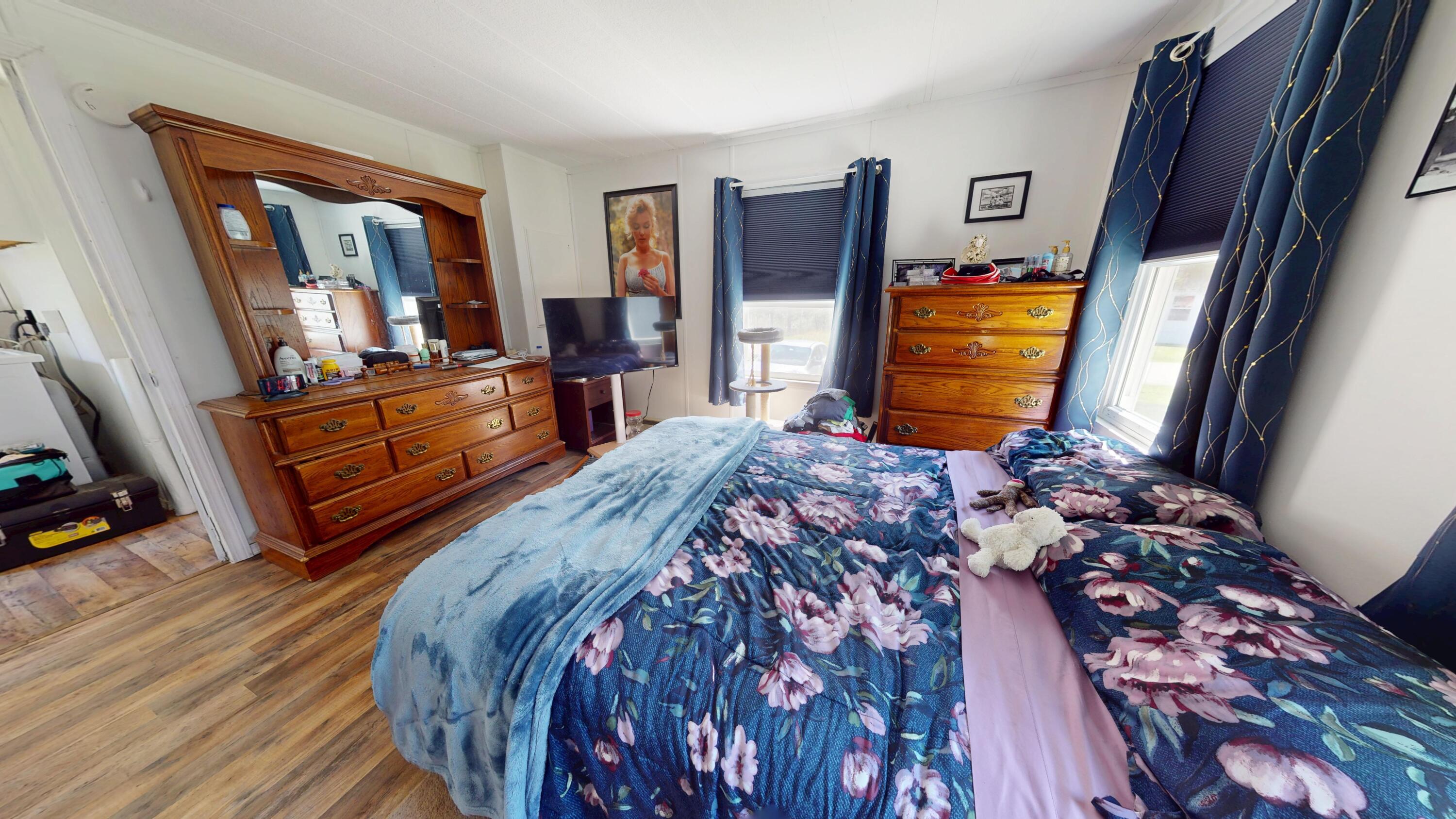 12. Bedroom 1