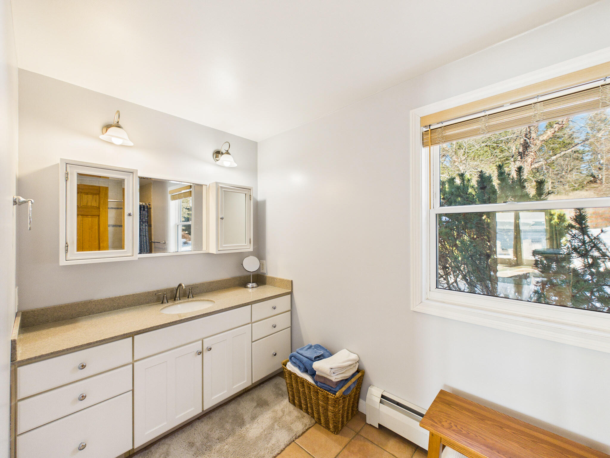 1 Mussel Ridge Lane, Owls Head, ME, 04854