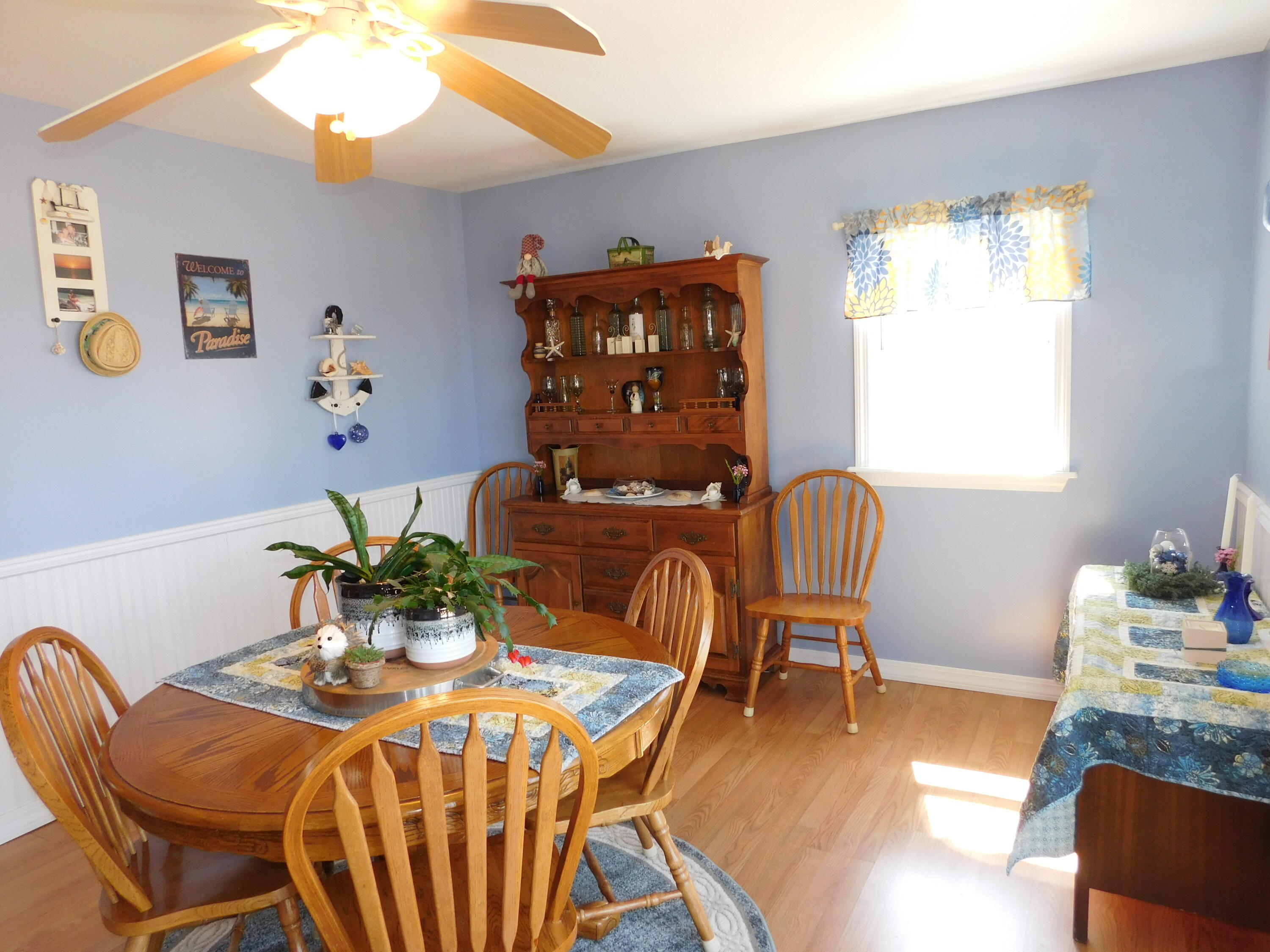 557 Enfield Road, Lincoln, ME, 04457