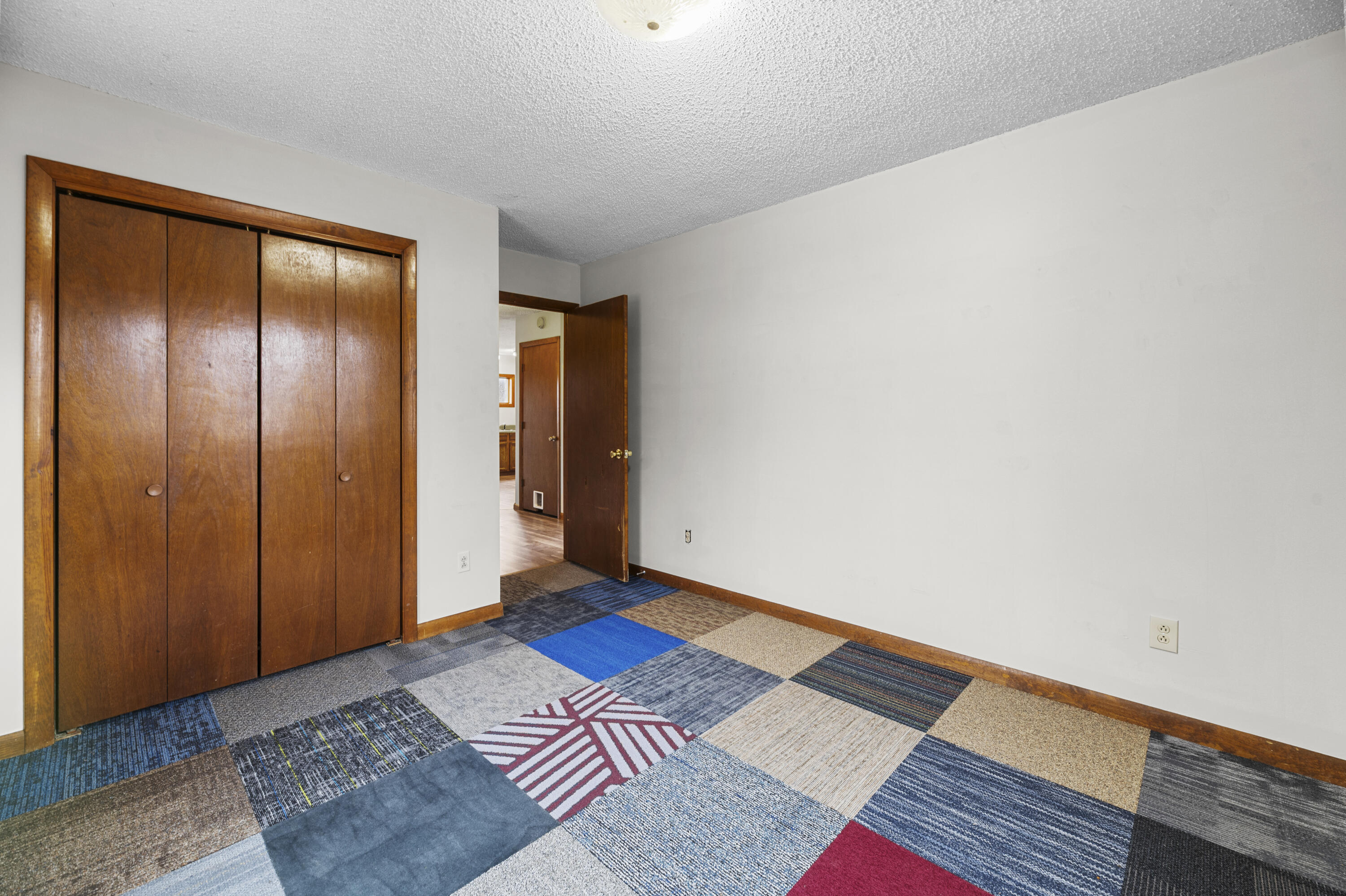 87 Pond Road, Burnham, ME, 04922