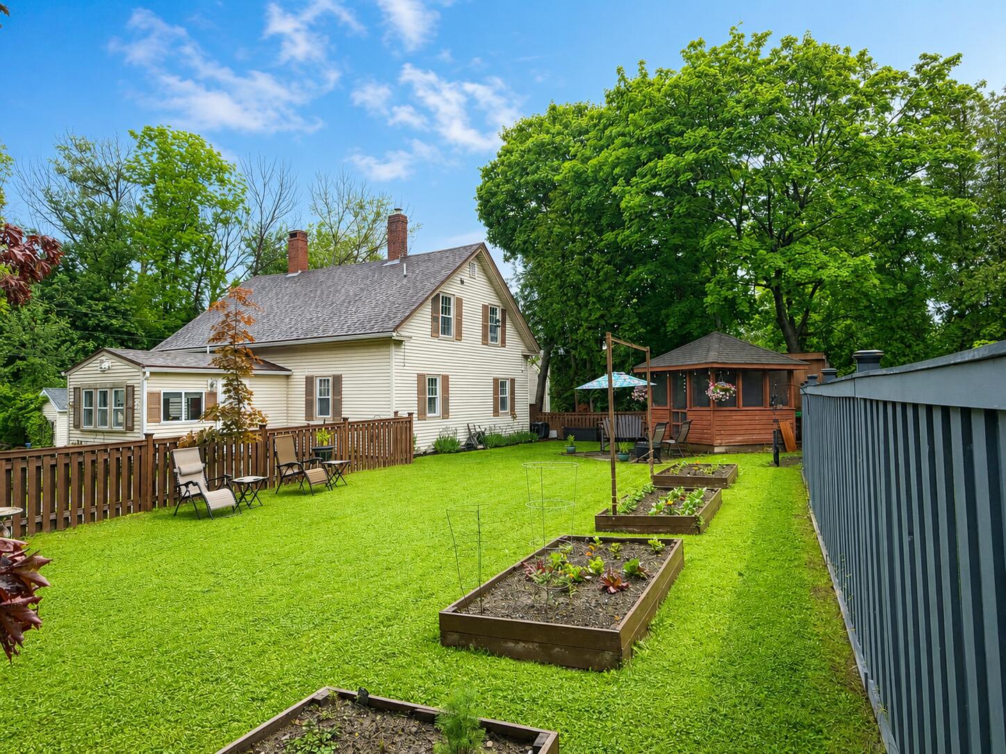 Photo of 10 Danforth Street Wiscasset ME 04578