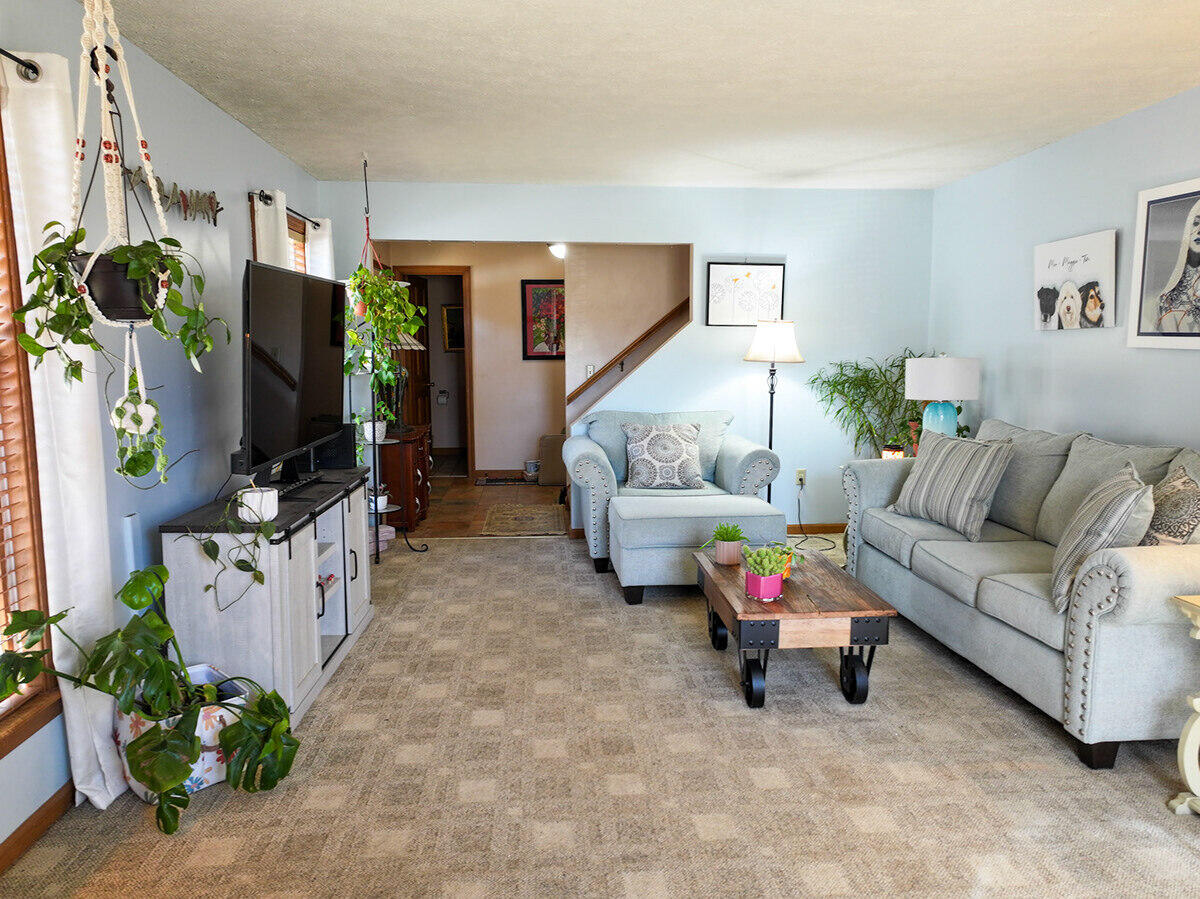 11 Kensington Terrace, Lewiston, ME, 04240