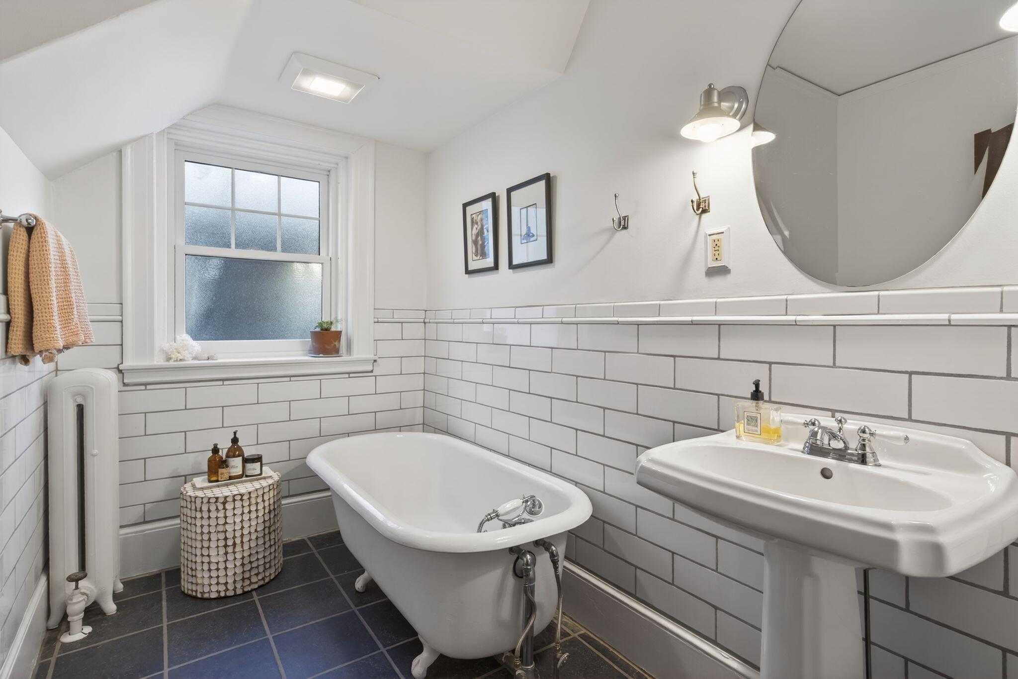 135 Brackett Street UNIT 7, Portland, ME, 04102