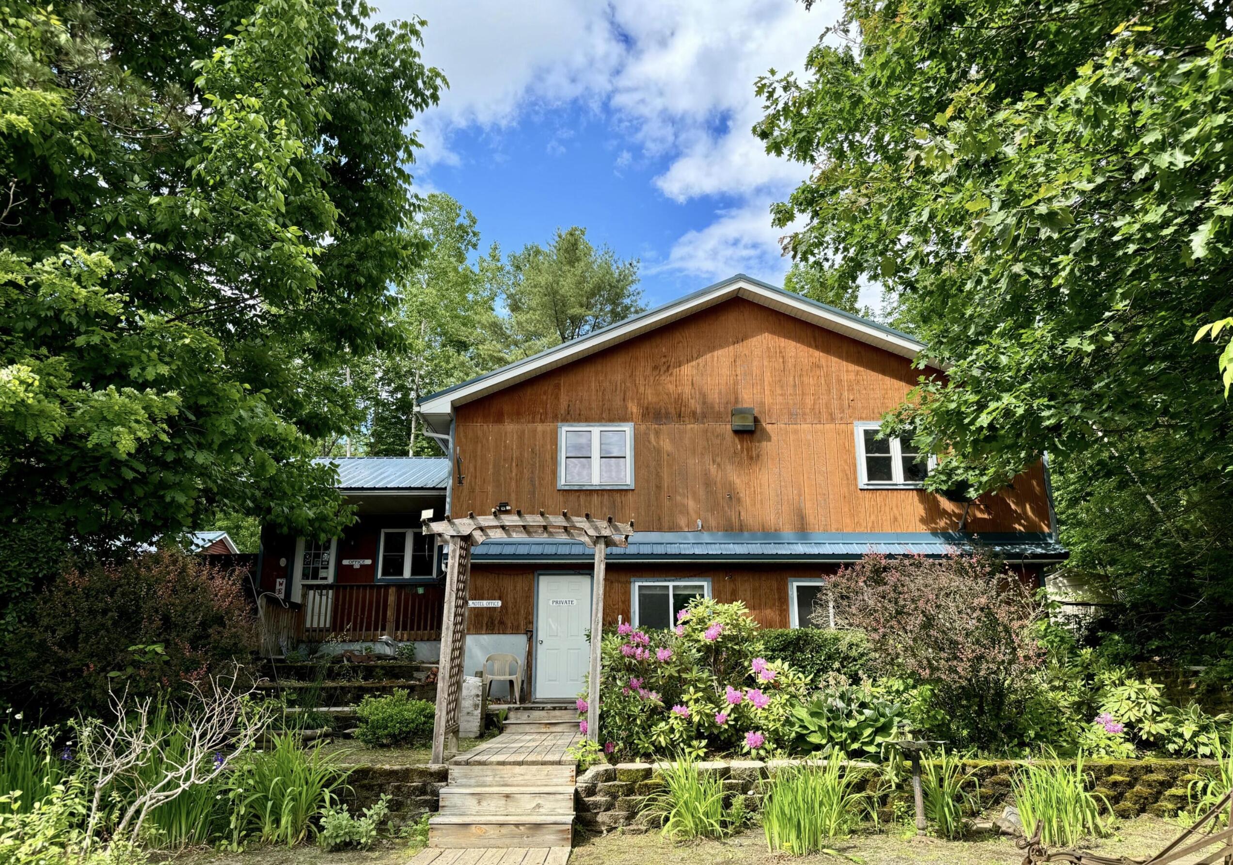 382 Water Street, Guilford, ME, 04443