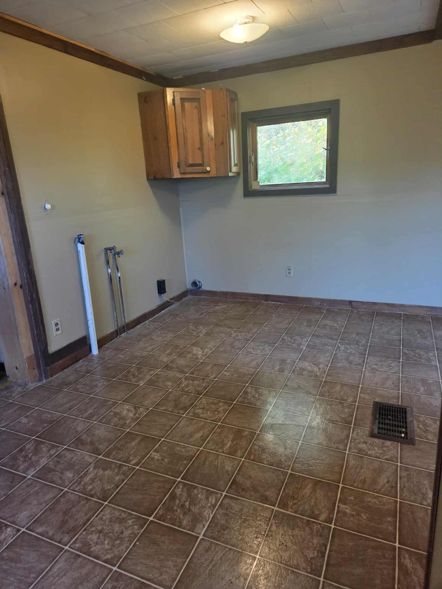 355 Melody Lane, Saint Albans, ME, 04971