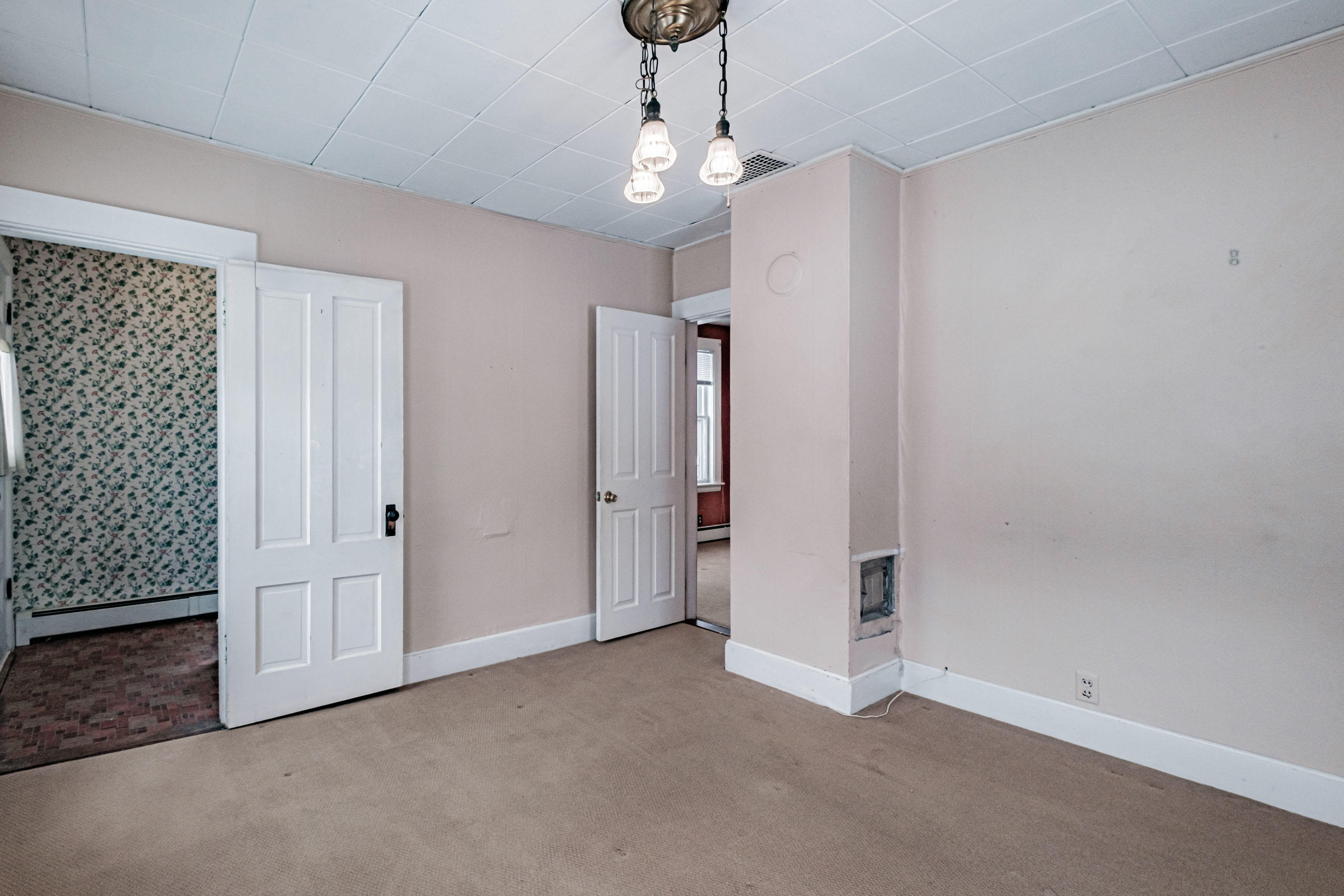21 Pleasant Road, Greenwood, ME, 04255-3033