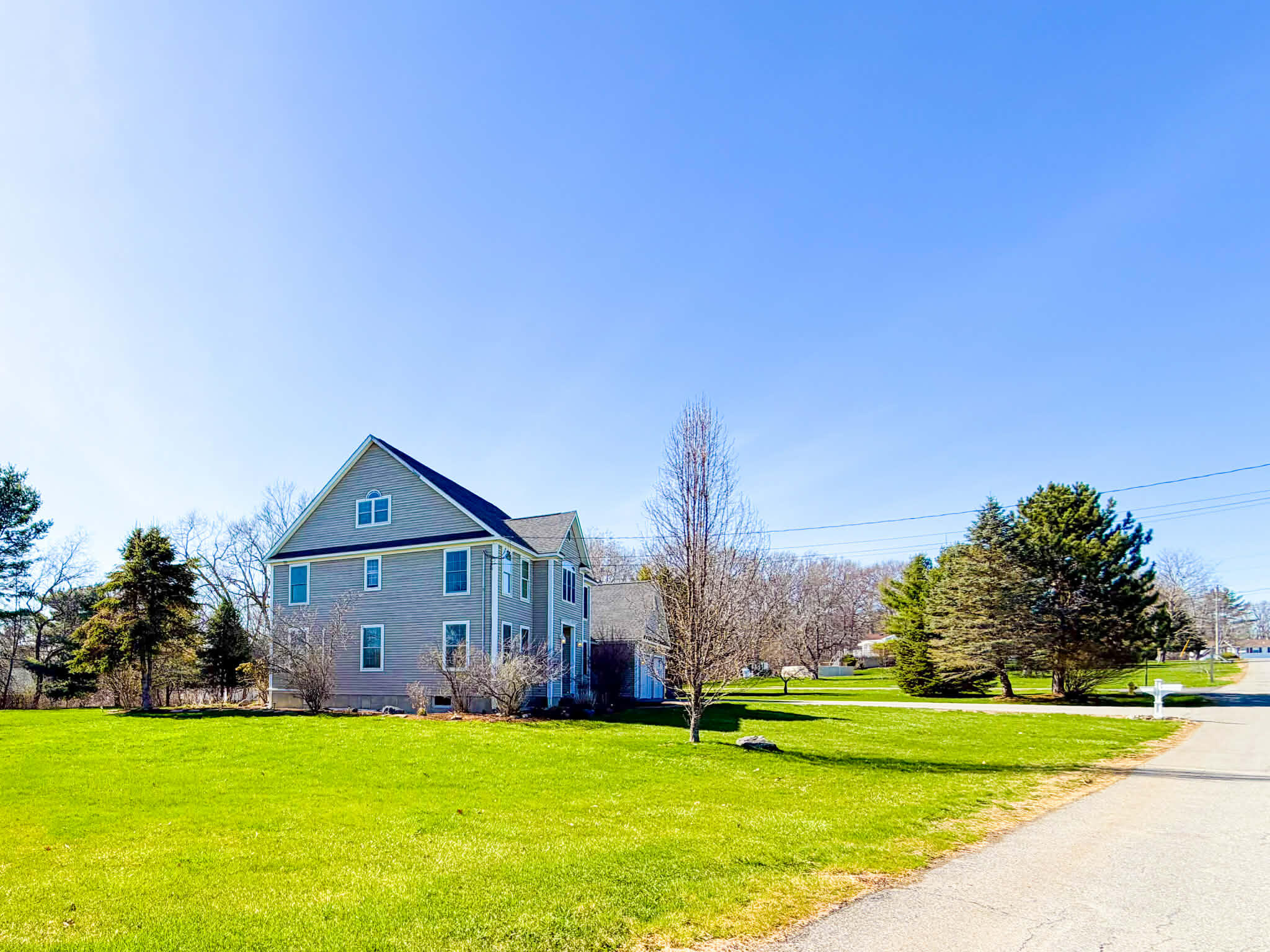 21 Longmeadow Drive, Veazie, ME, 04401