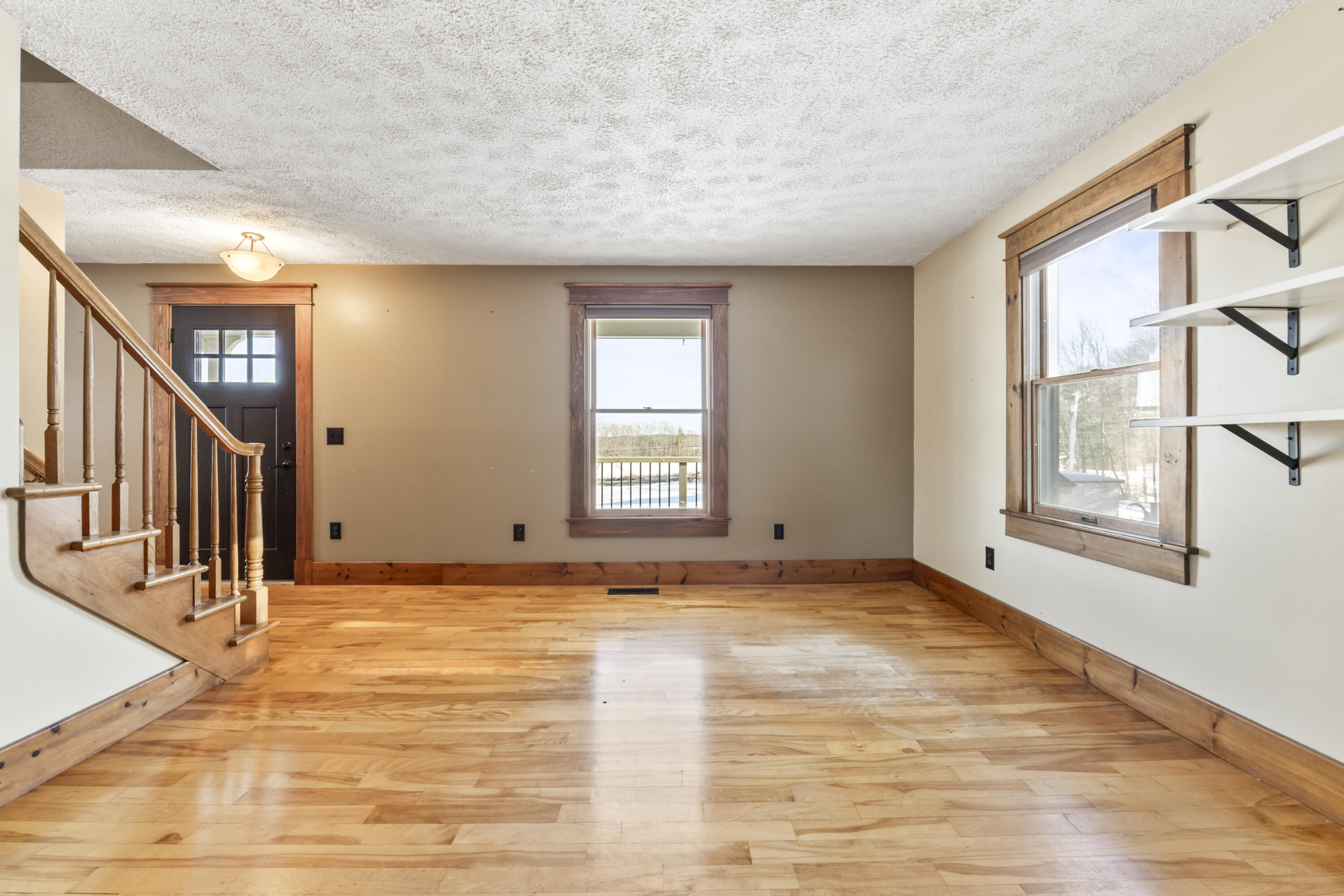 467 Bay Road, Bowdoinham, ME, 04008