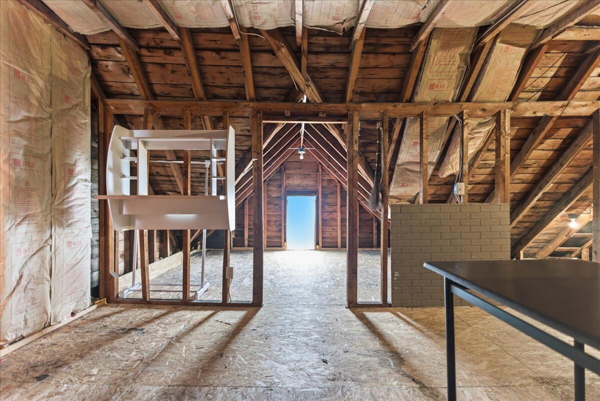 9 Harlow Hill Road, Mexico, ME, 04257