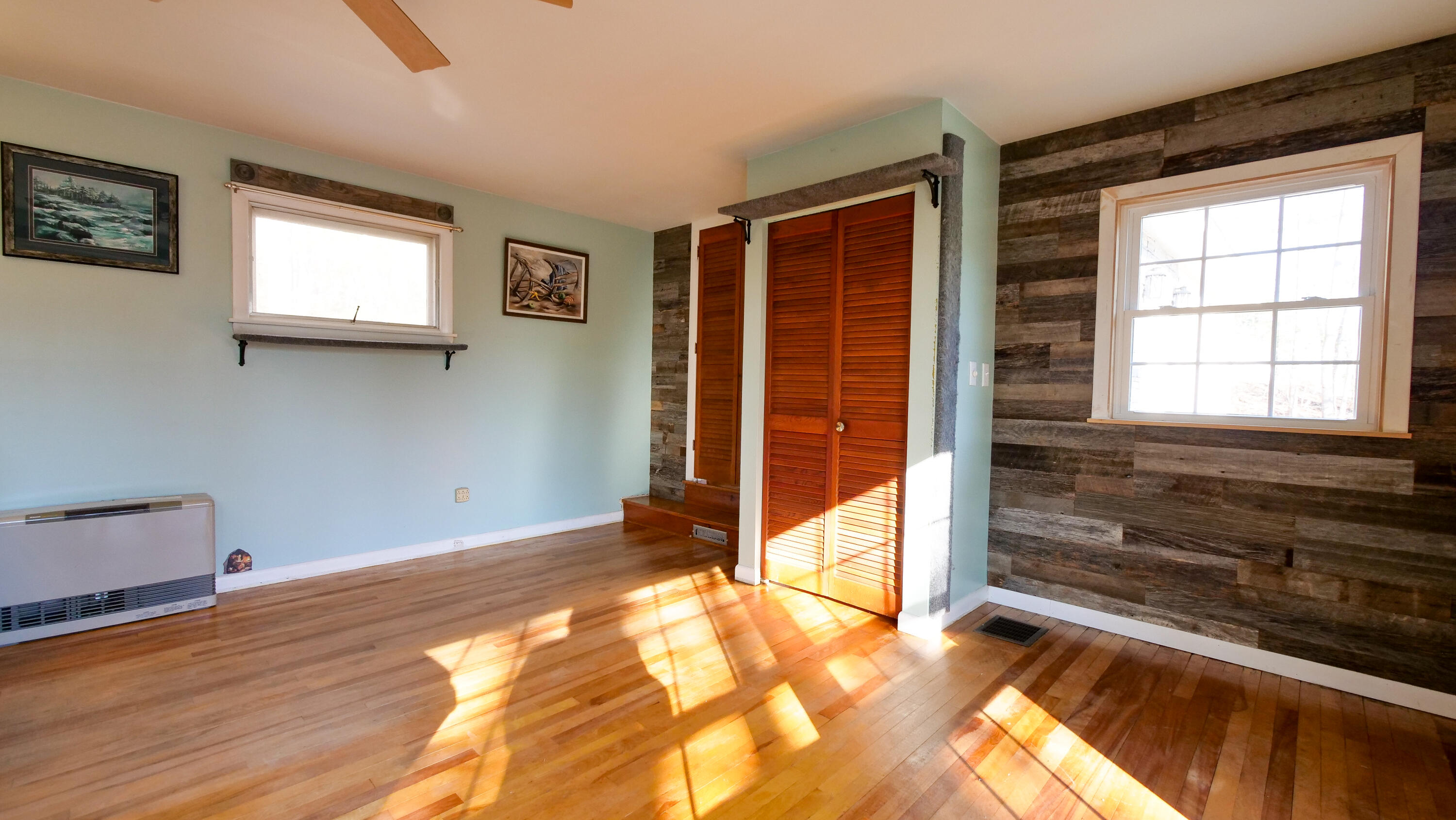 16 Gardner Road, Orono, ME, 04473