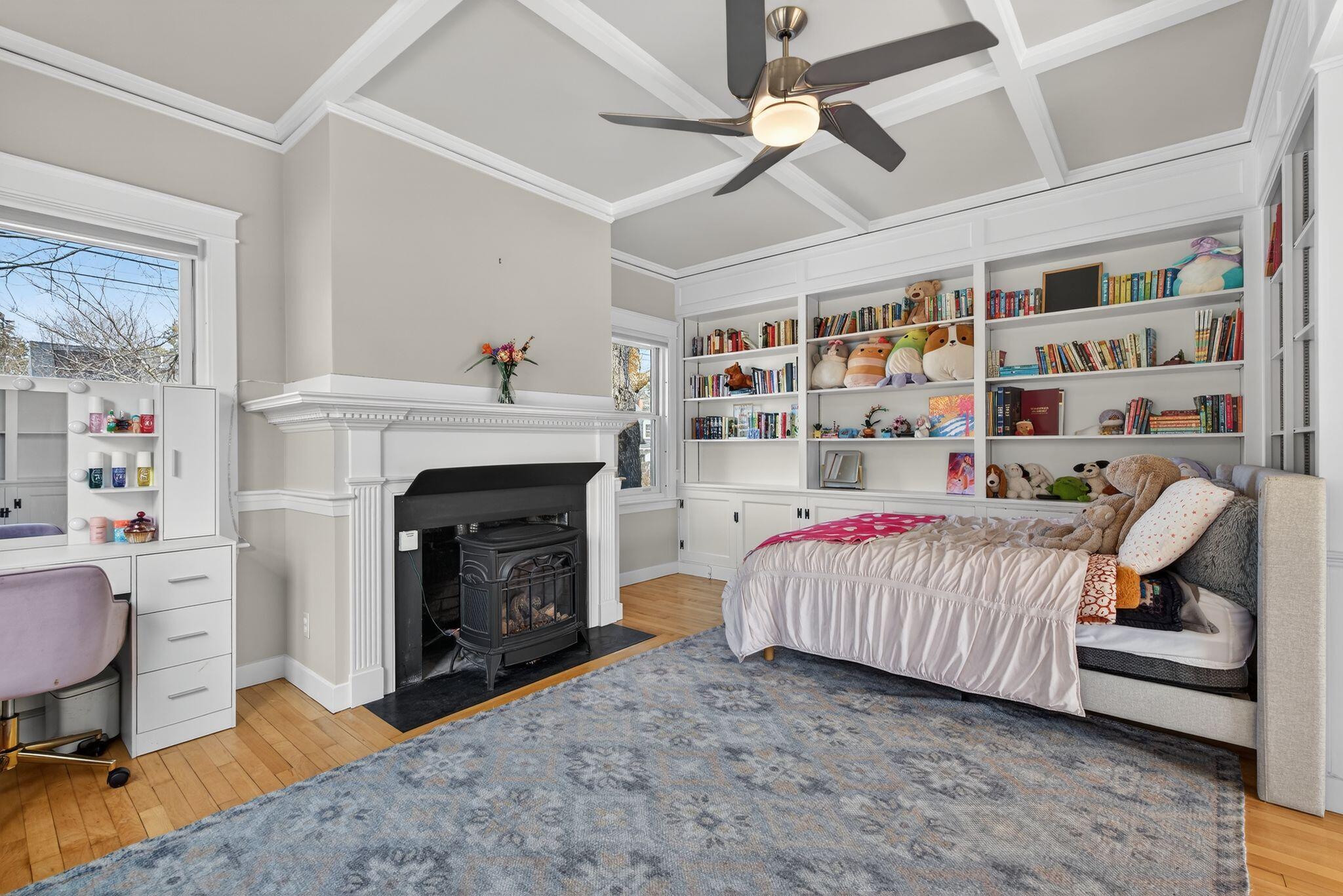 93 Foreside Road, Falmouth, ME, 04105