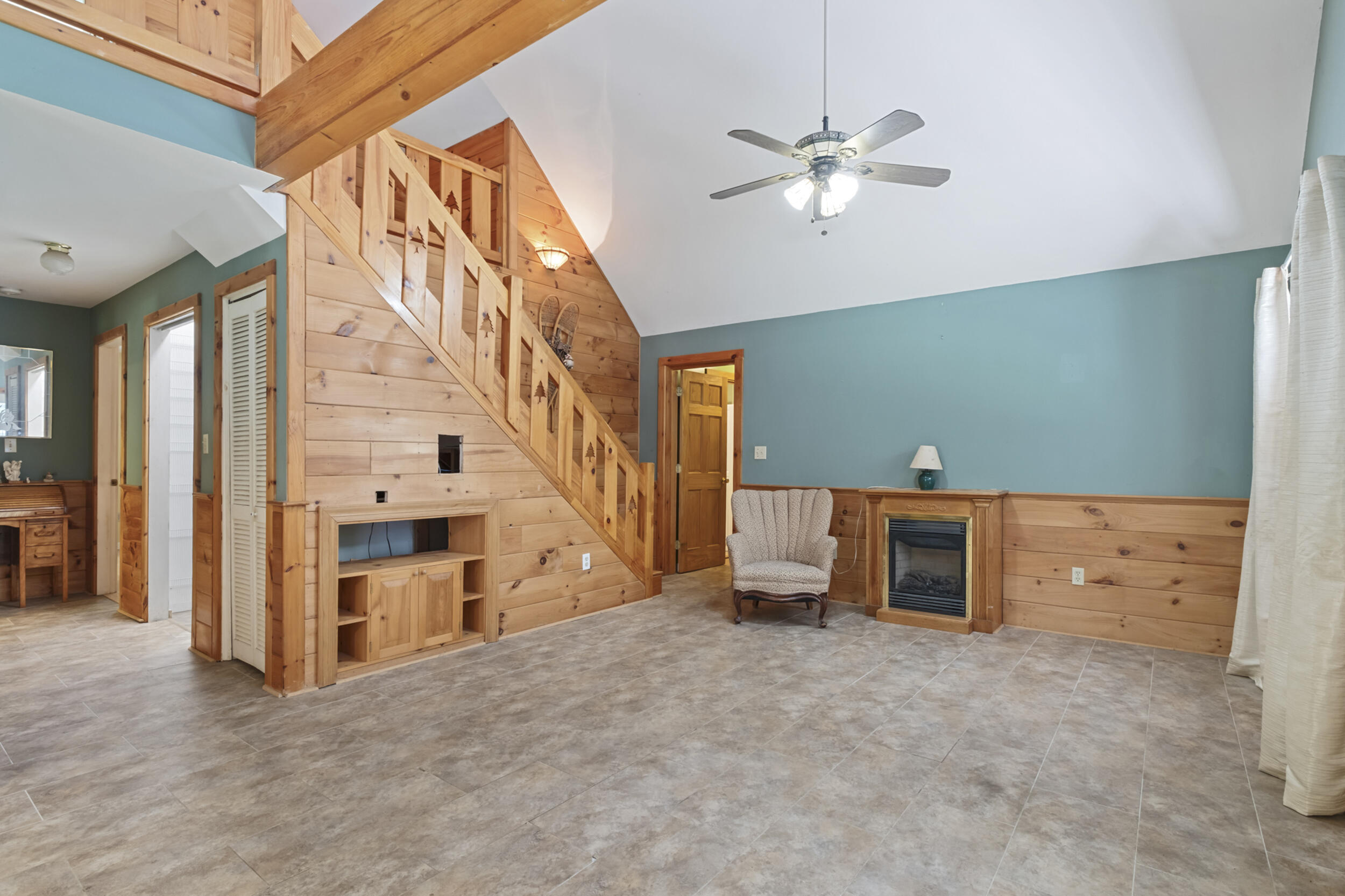 96_taylor_woods-interior-07