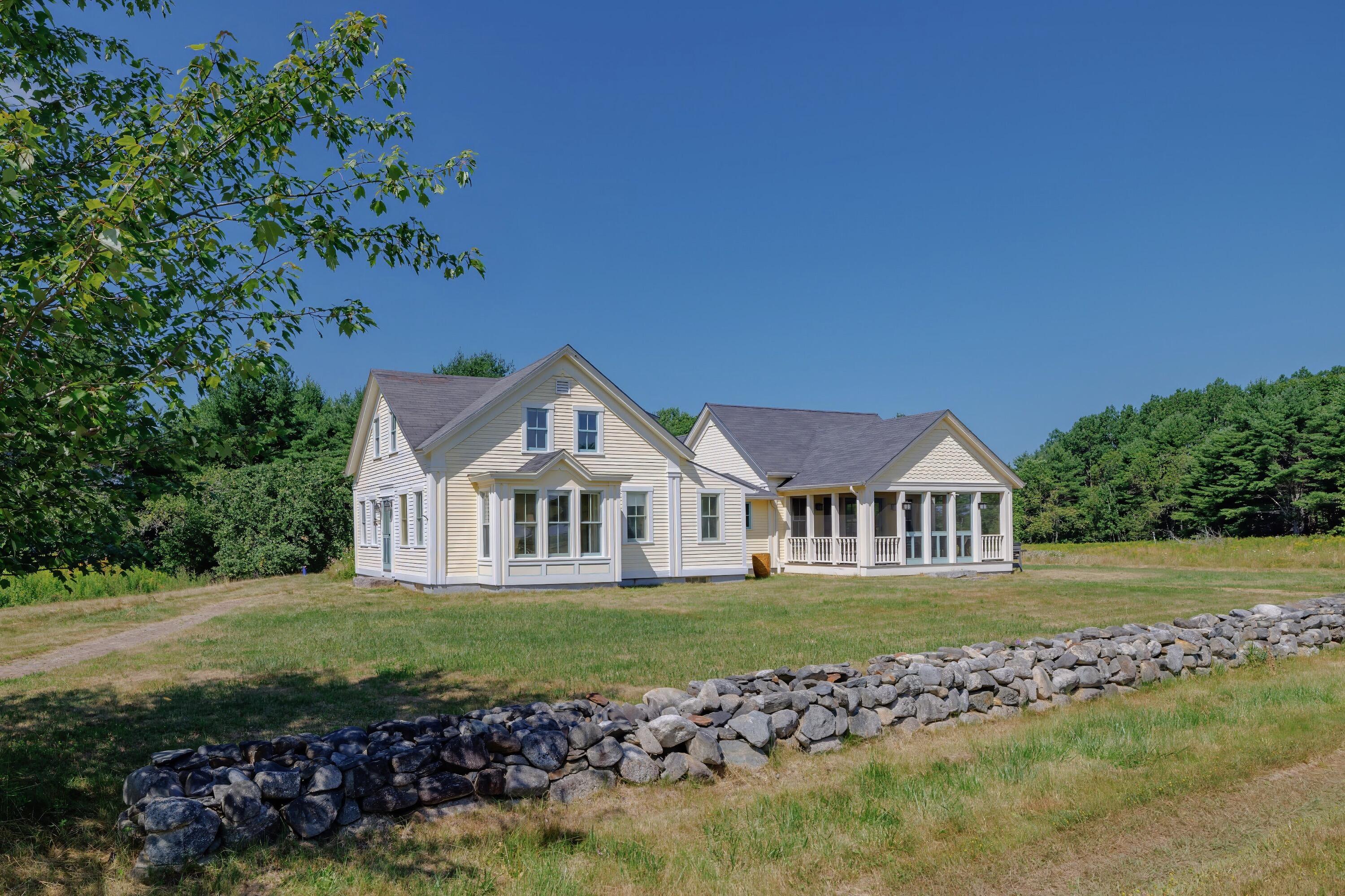 120 Youngs Point Road, Brooksville, ME, 04617