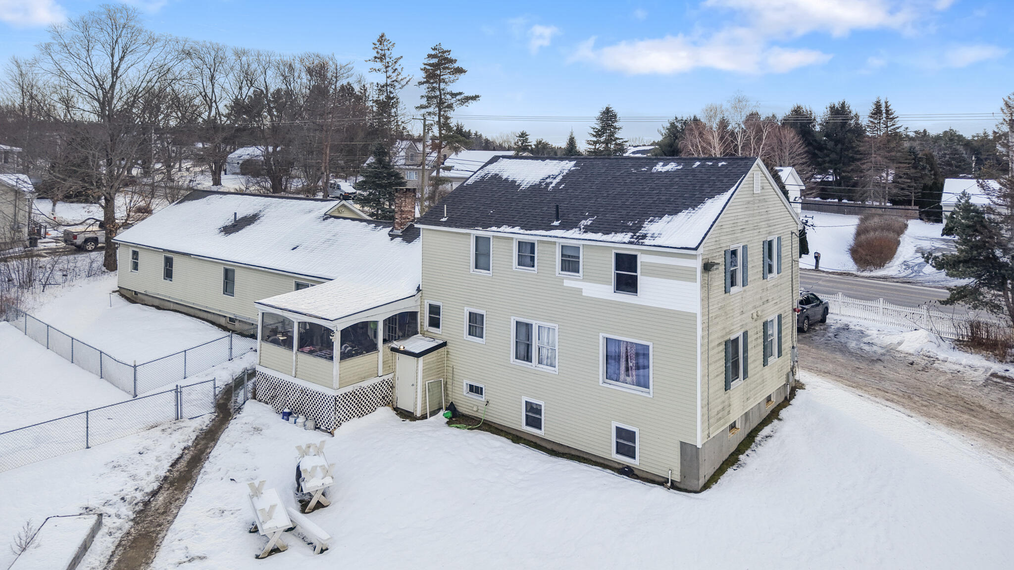 913 Essex Street, Bangor, ME, 04401