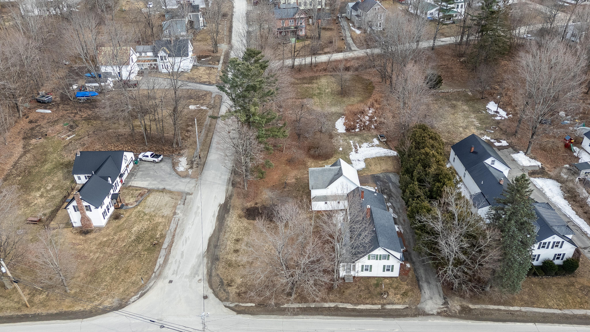 61 Pleasant Street, Dexter, ME, 04930