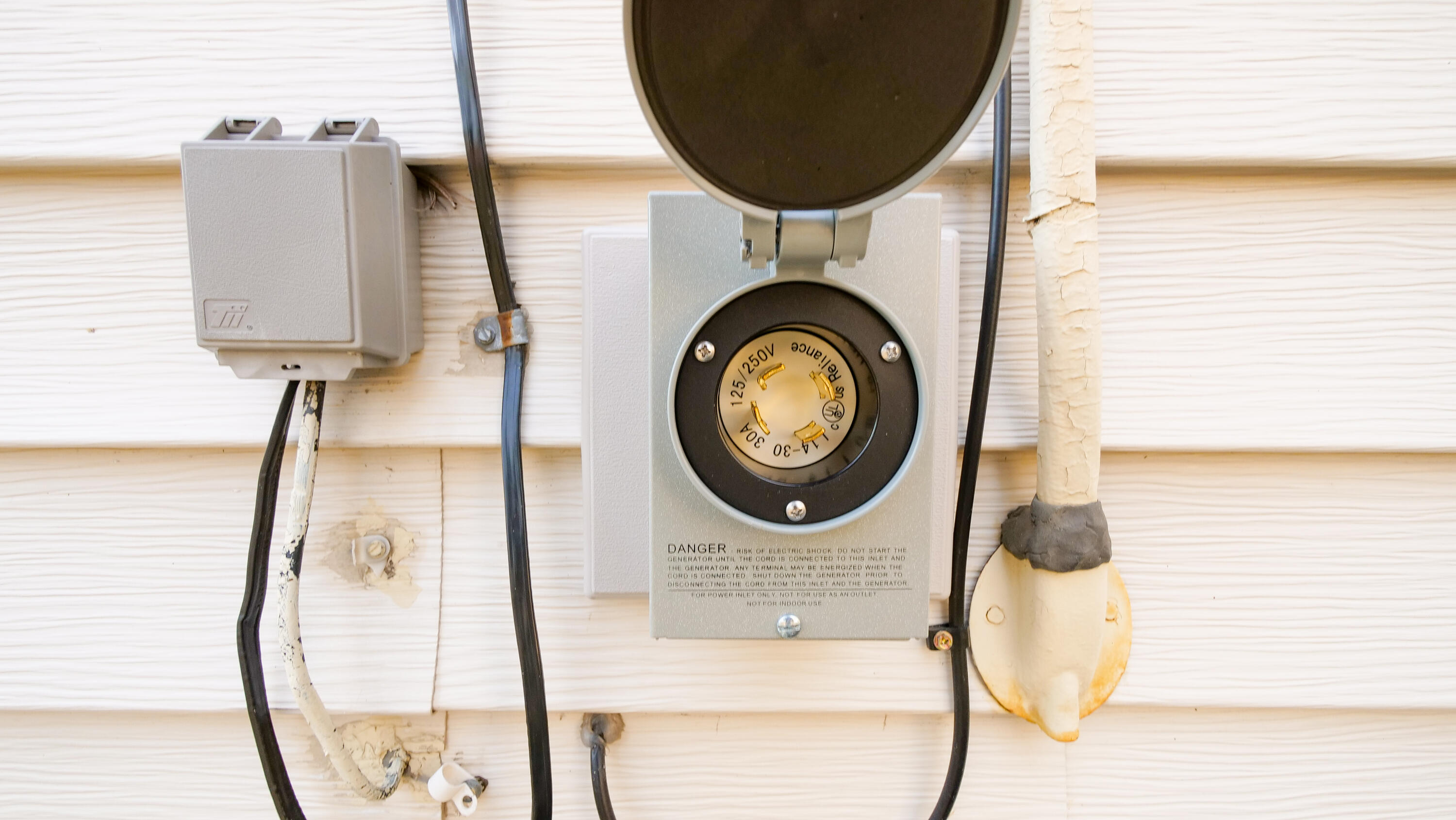 16 Gardner Road, Orono, ME, 04473