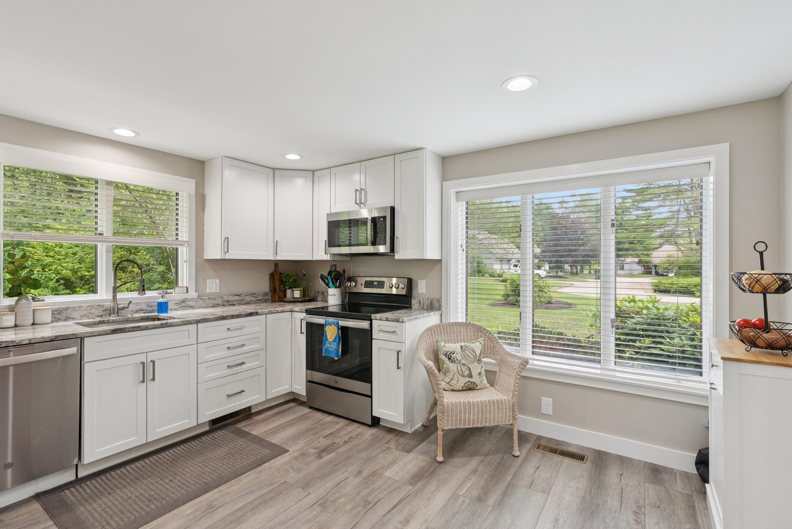 20 Wonderbrook Drive UNIT 20, Kennebunk, ME, 04043