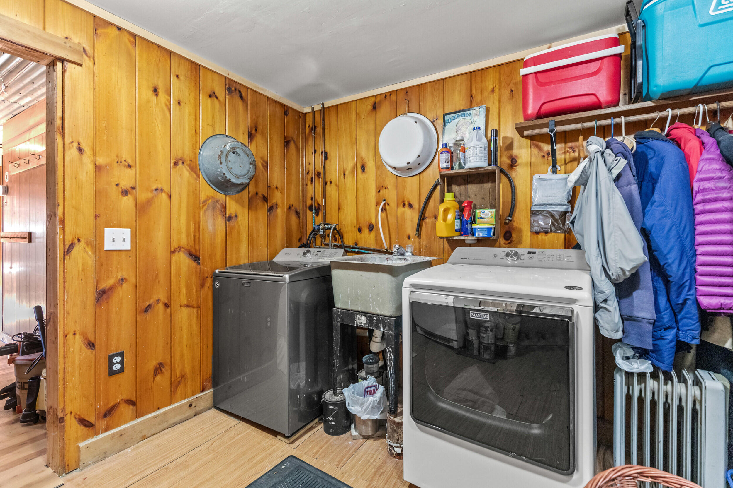 220 S High Street, Bridgton, ME, 04009