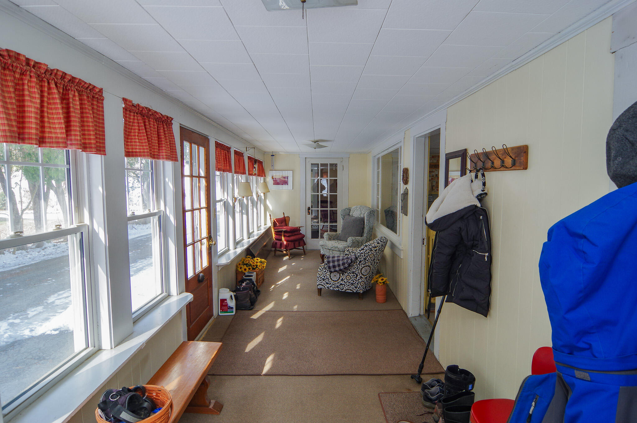 61 Pleasant Street, Dexter, ME, 04930