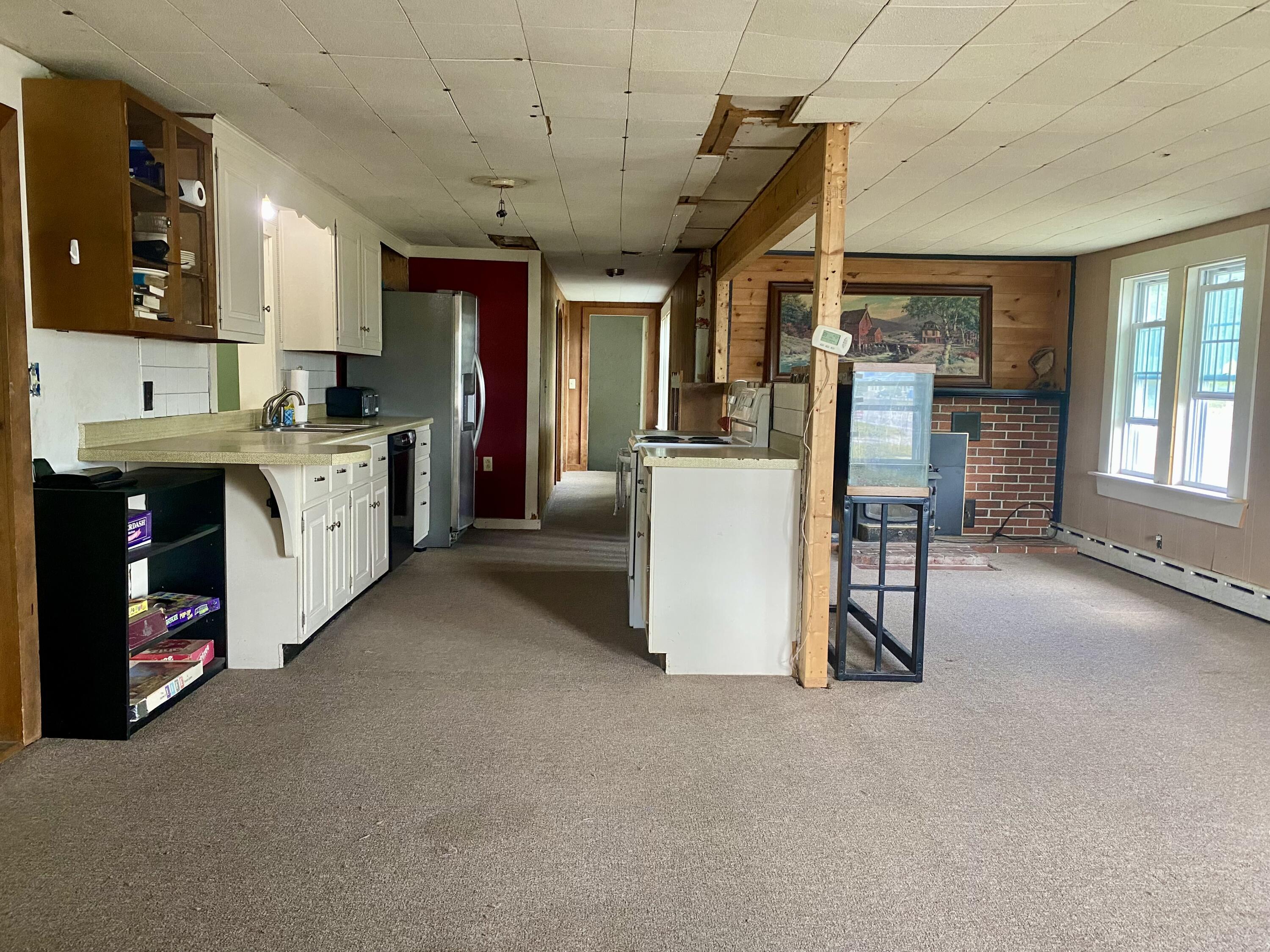 98 Auburn Road, Turner, ME, 04282