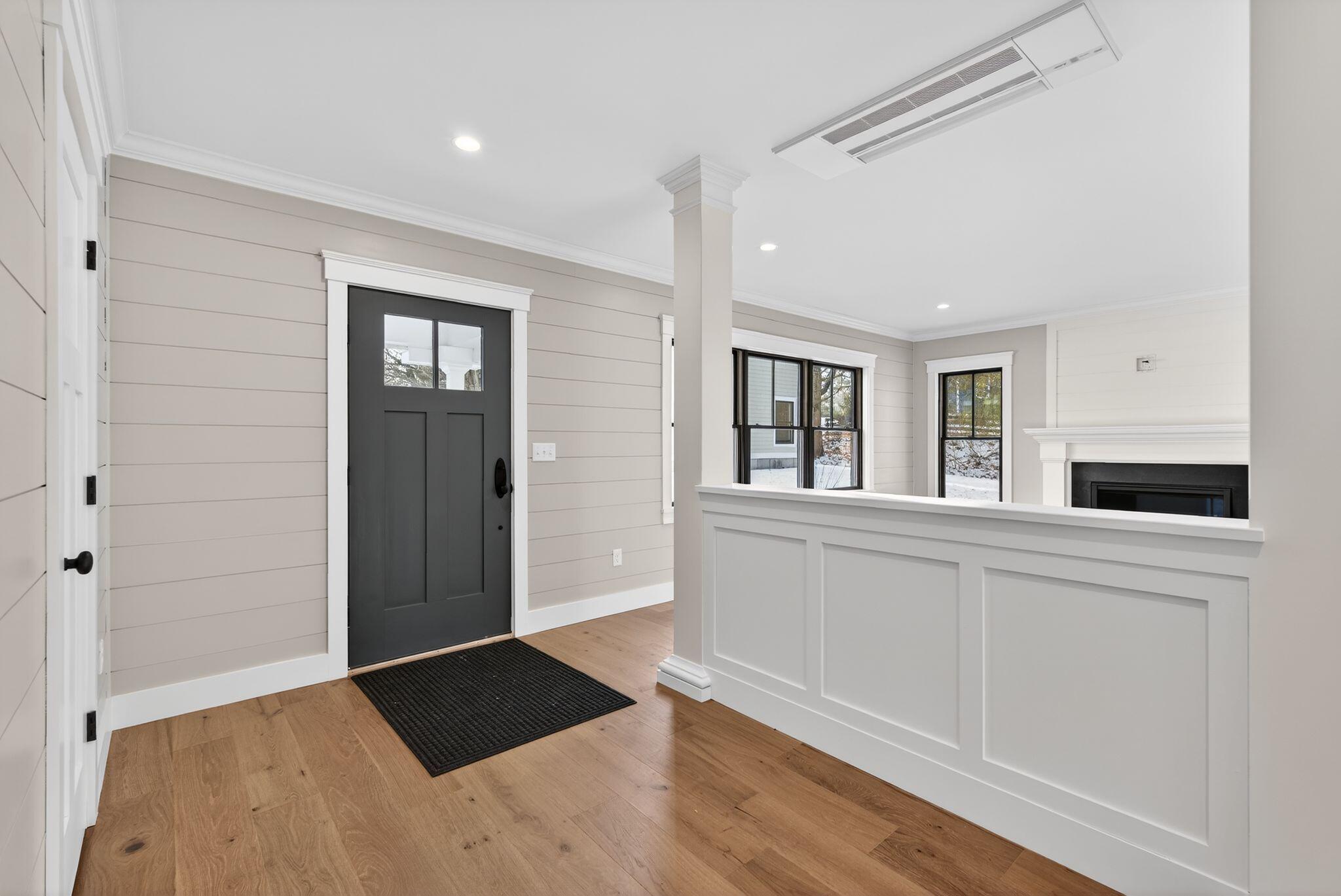 142 Main Street, Kennebunkport, ME, 04046