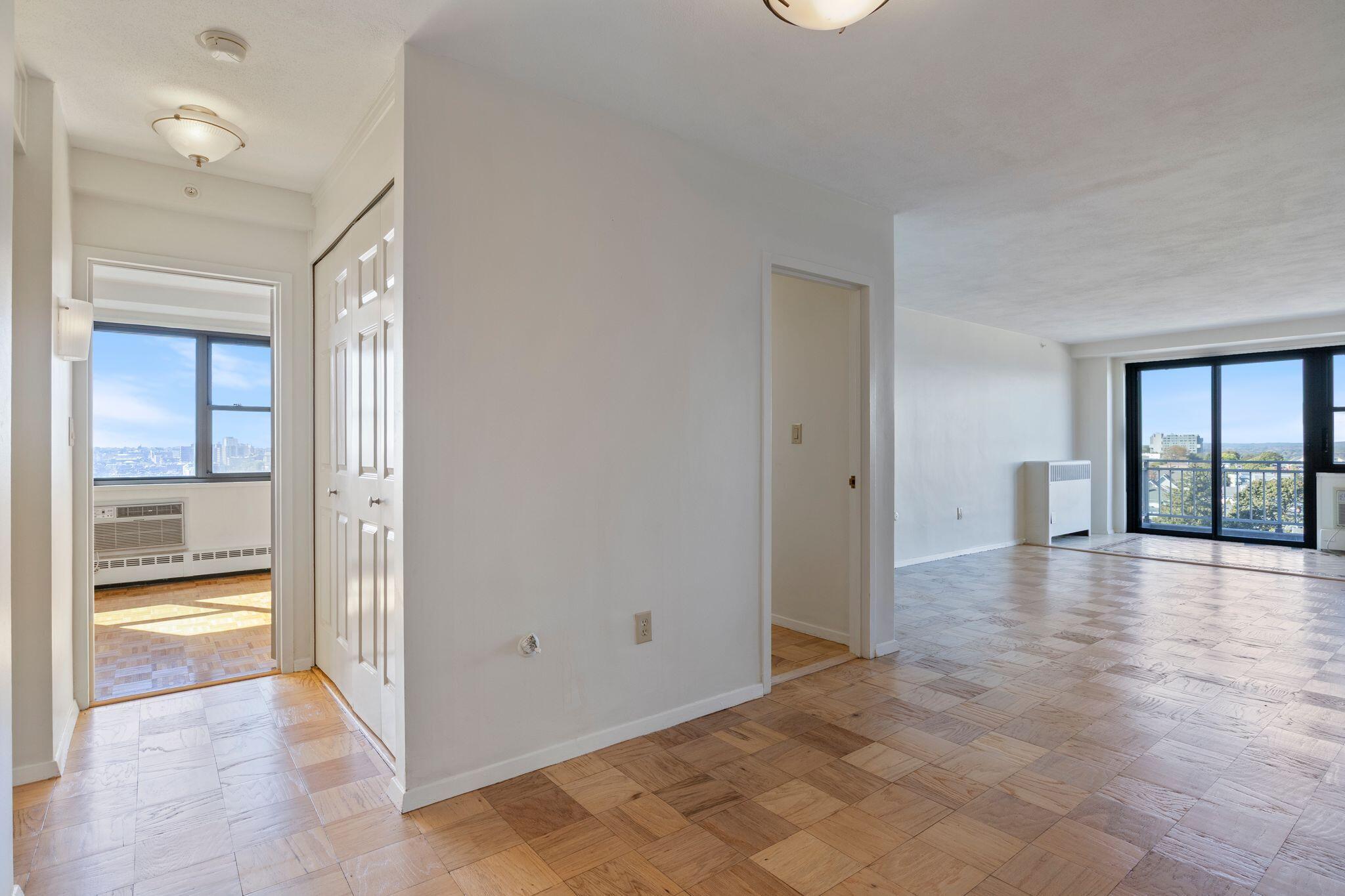 45 Eastern Promenade UNIT 11J, Portland, ME, 04101