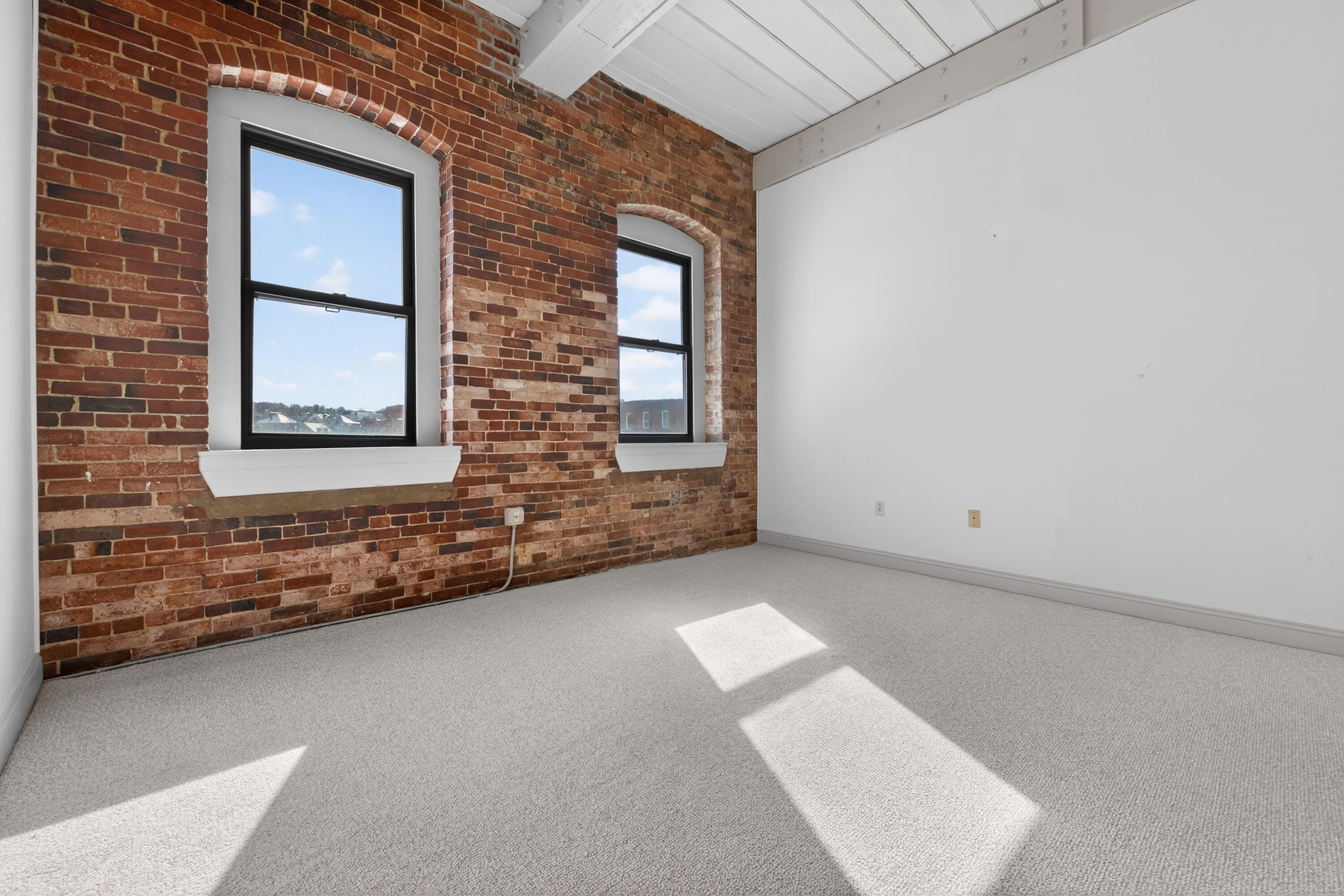 1 Saco Island Terrace UNIT 331, Saco, ME, 04072