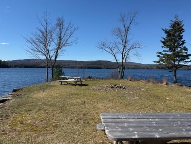 14 Lakeshore Drive, Belgrade, ME, 04917